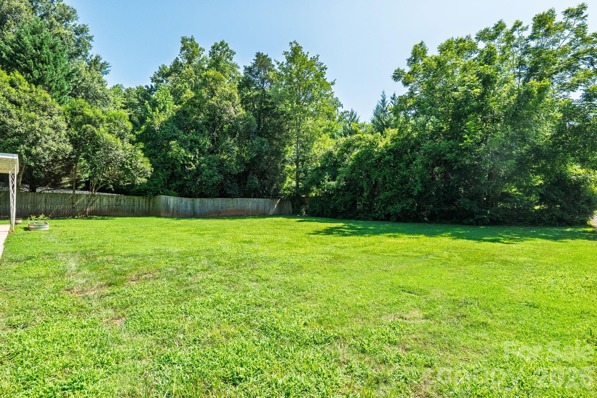 1323 Carolyn Drive — Charlotte