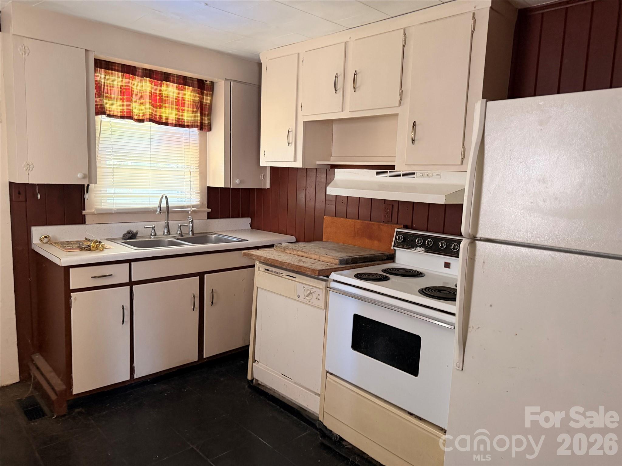 127 & 131 Blanton Street — Spindale