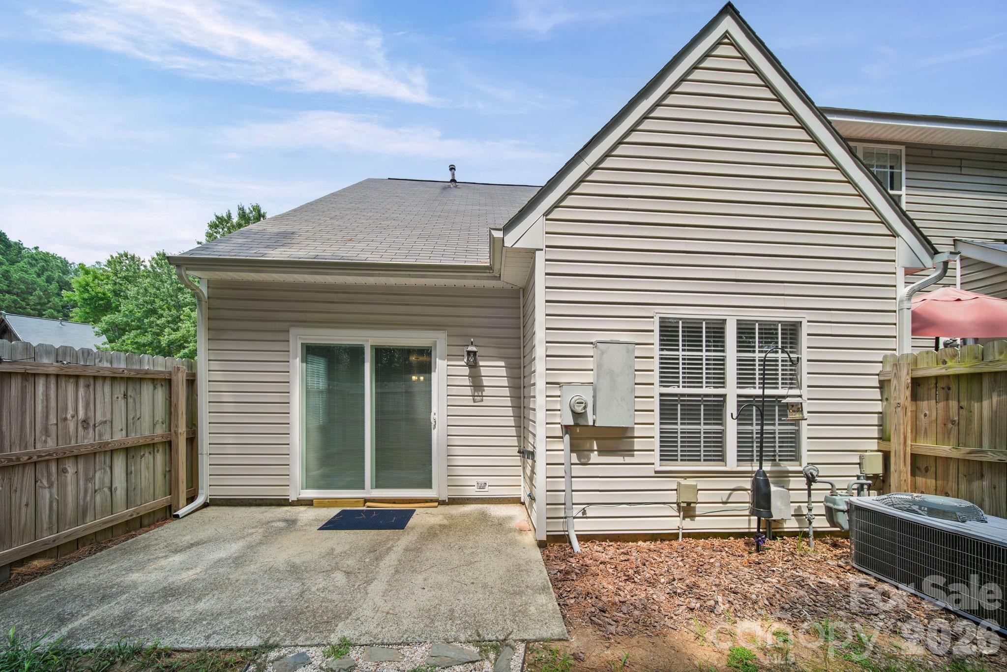 9720 Mattforest Circle — Charlotte