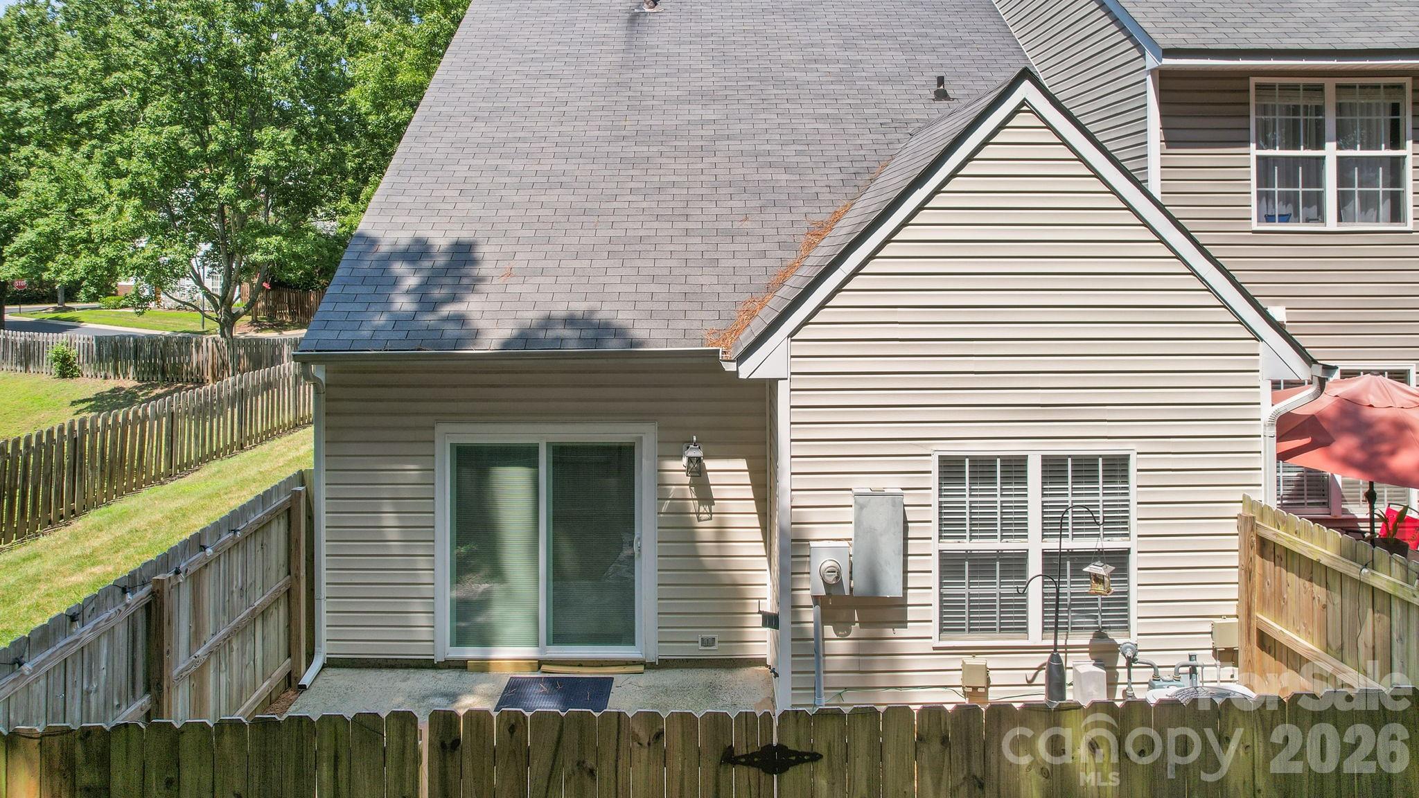 9720 Mattforest Circle — Charlotte