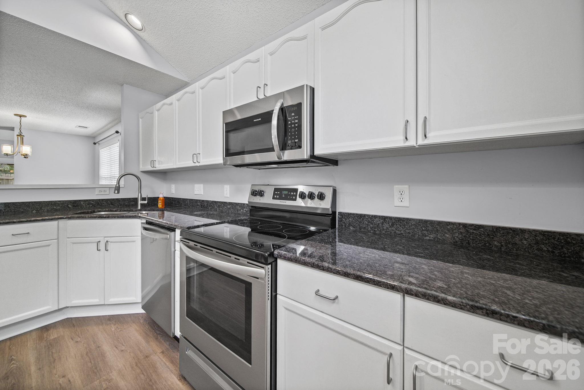 9720 Mattforest Circle — Charlotte