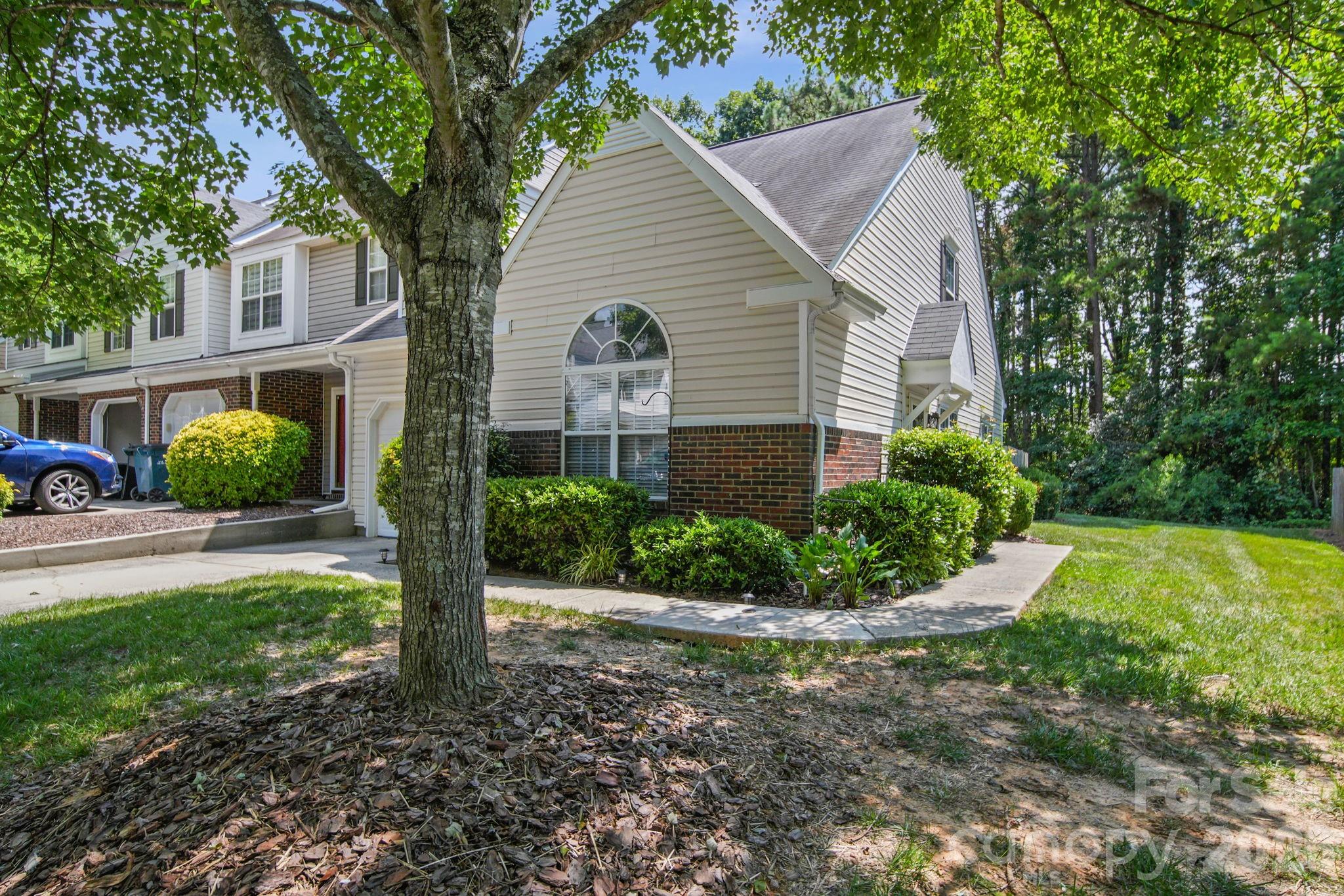 9720 Mattforest Circle — Charlotte