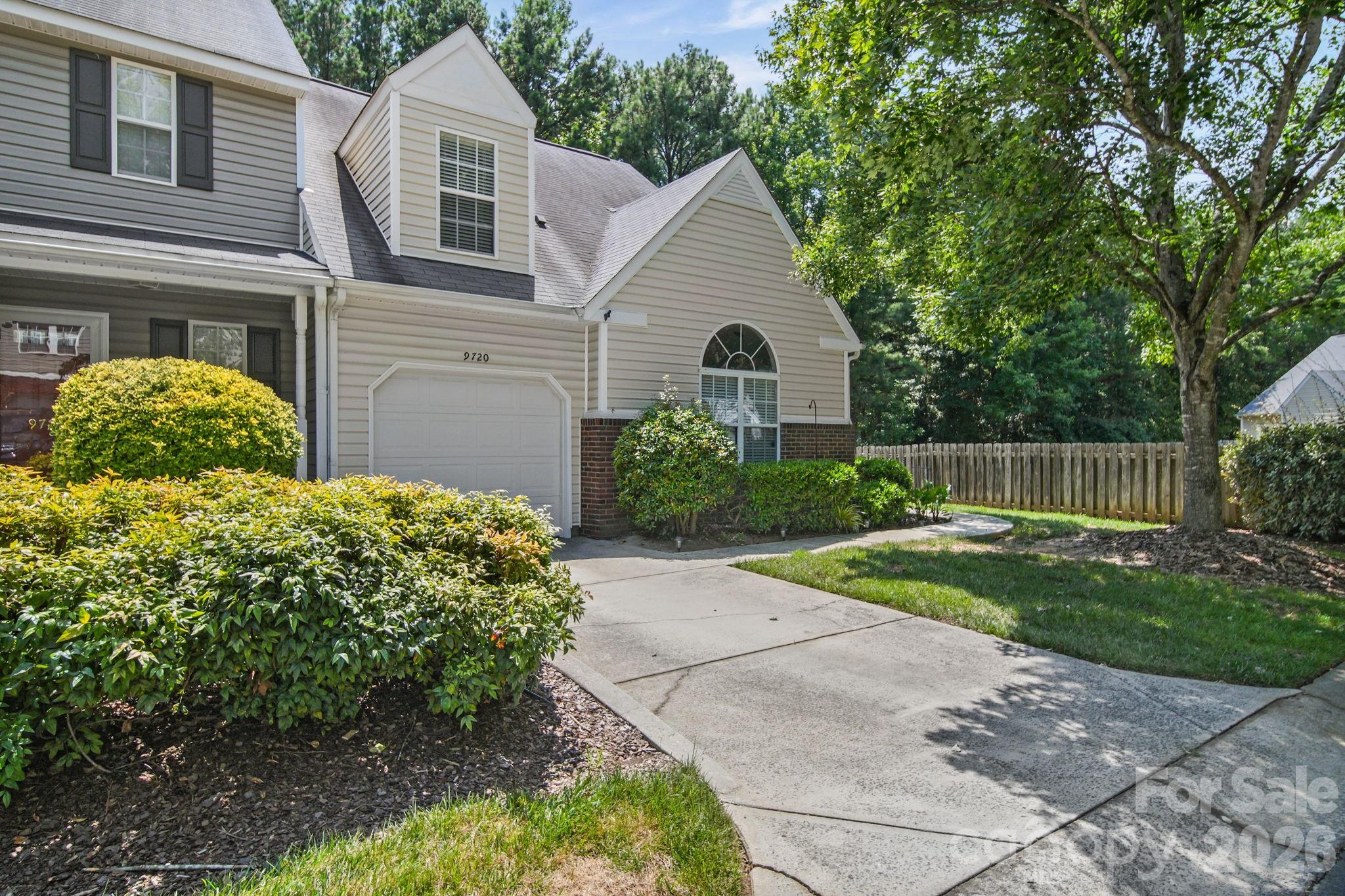 9720 Mattforest Circle — Charlotte