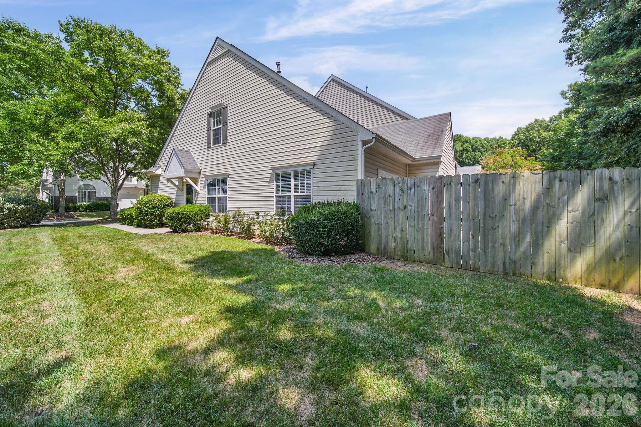 9720 Mattforest Circle — Charlotte
