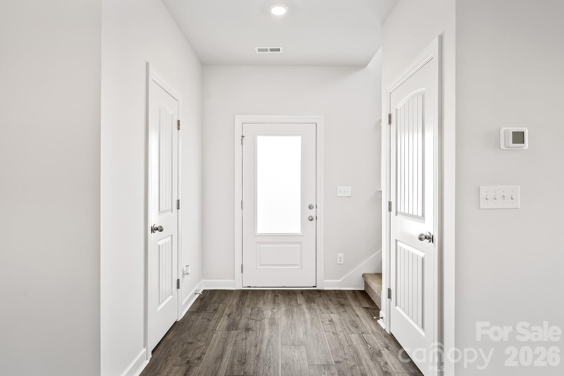 8113 Cravat Court — Charlotte