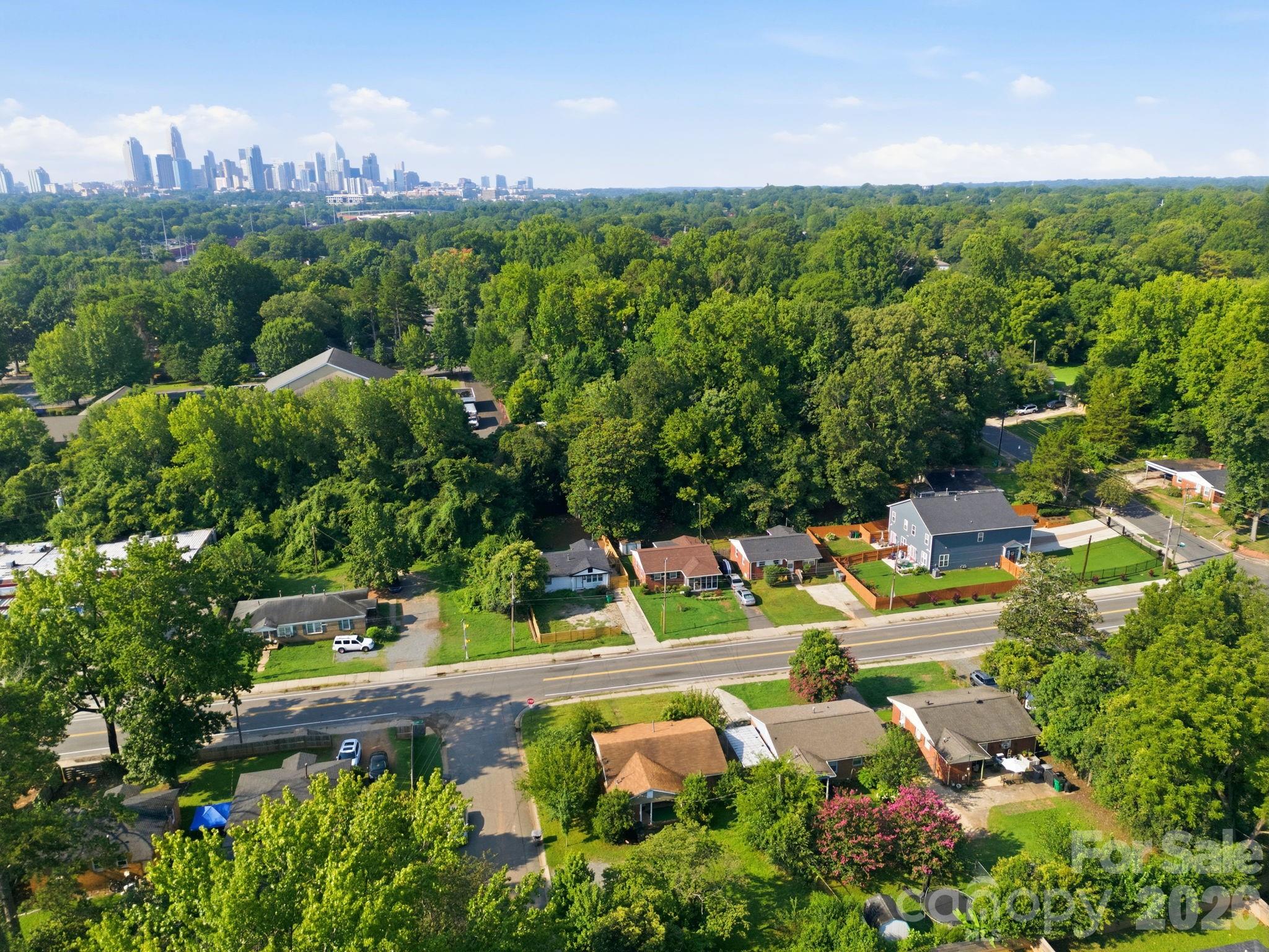 1400 Lasalle Street — Charlotte