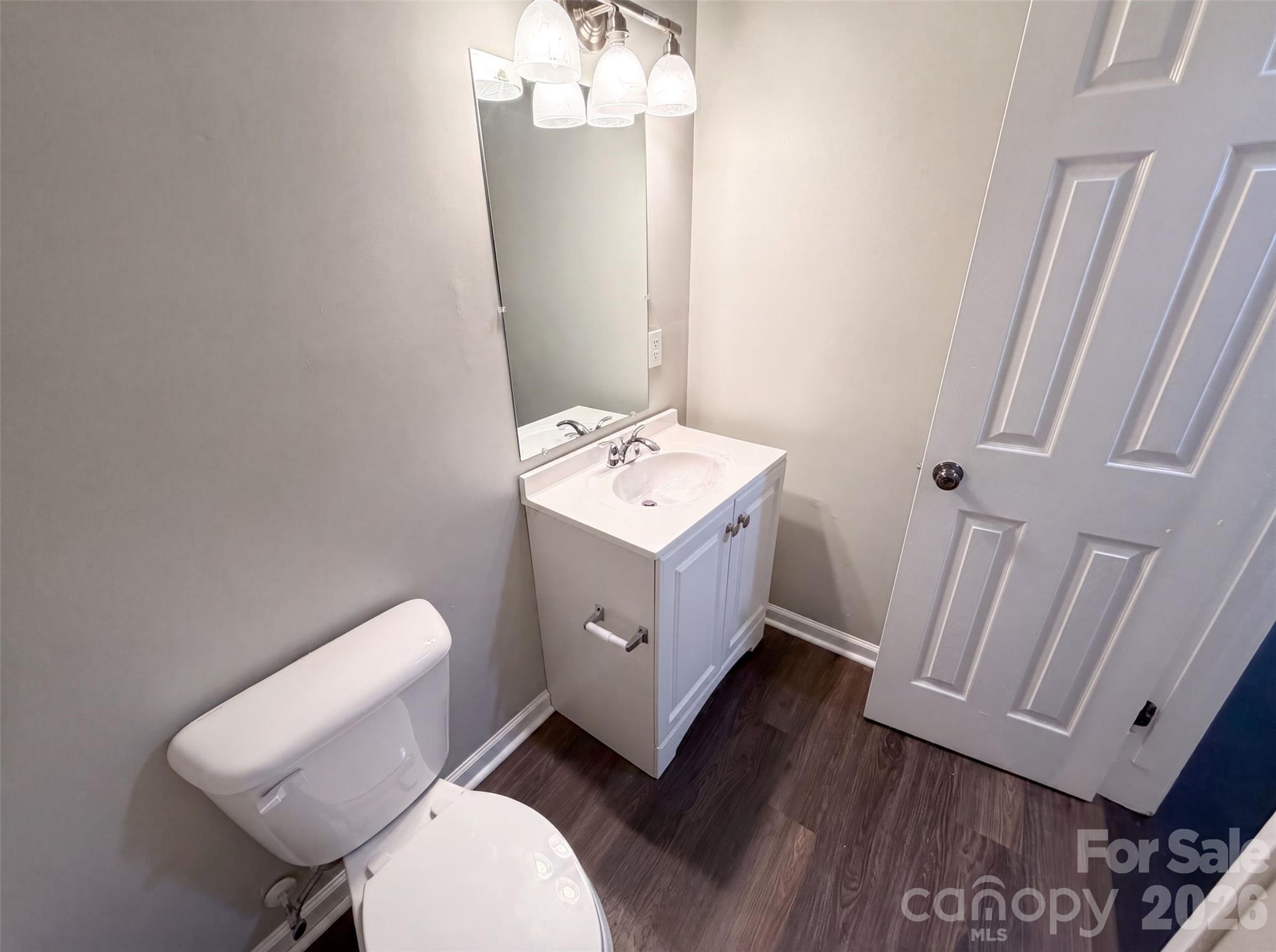 528 Kentbrook Drive — Charlotte