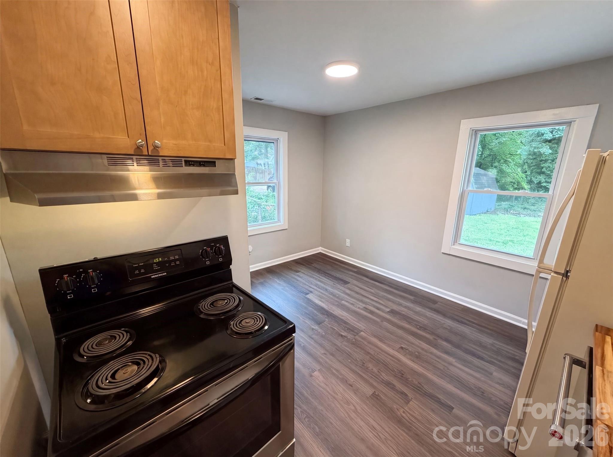 528 Kentbrook Drive — Charlotte