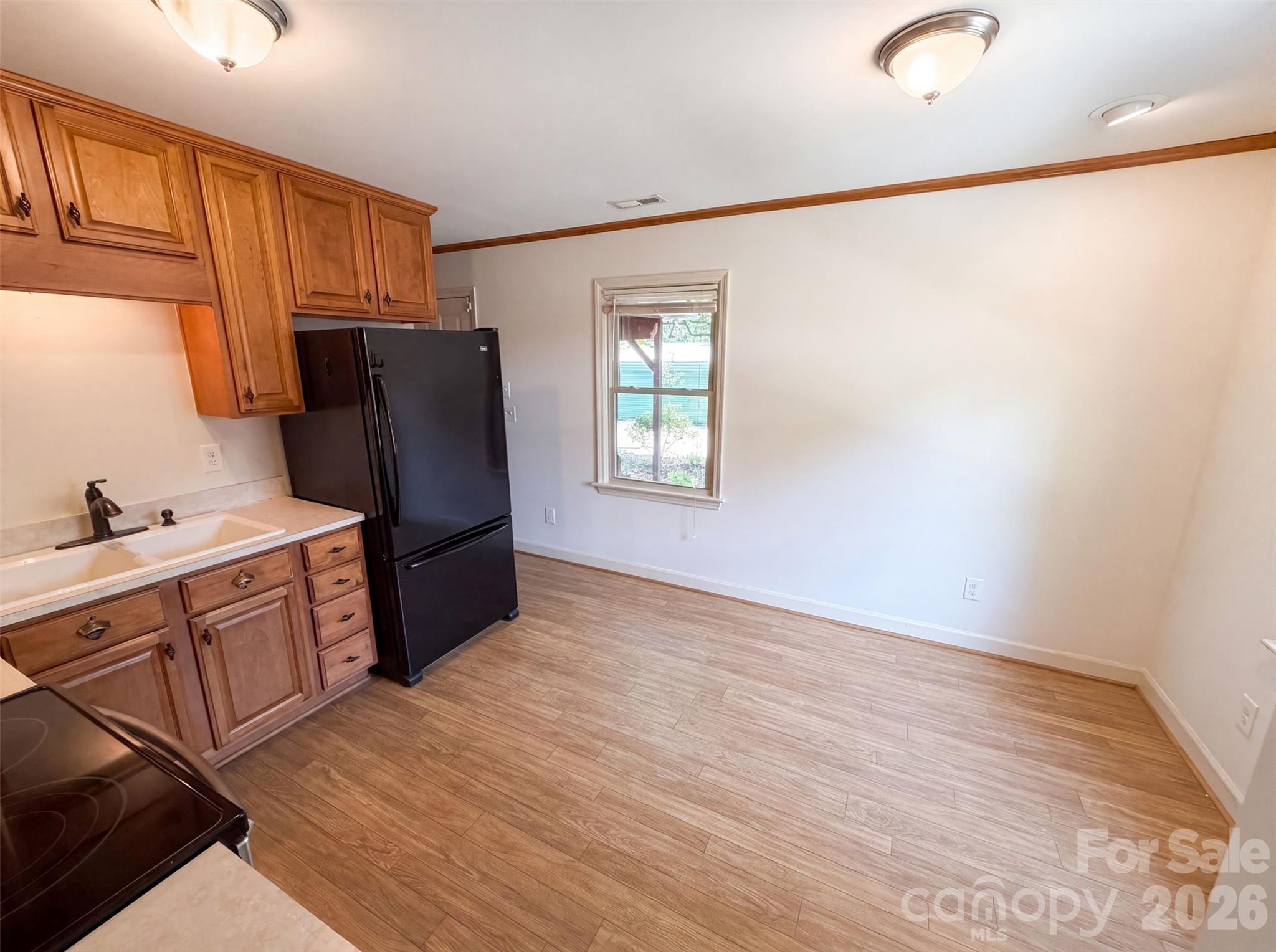 713 Ridgedale Court — Charlotte