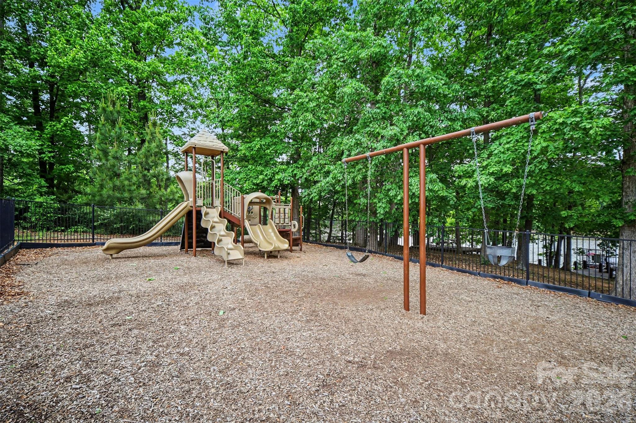 6043 Jepson Court — Charlotte