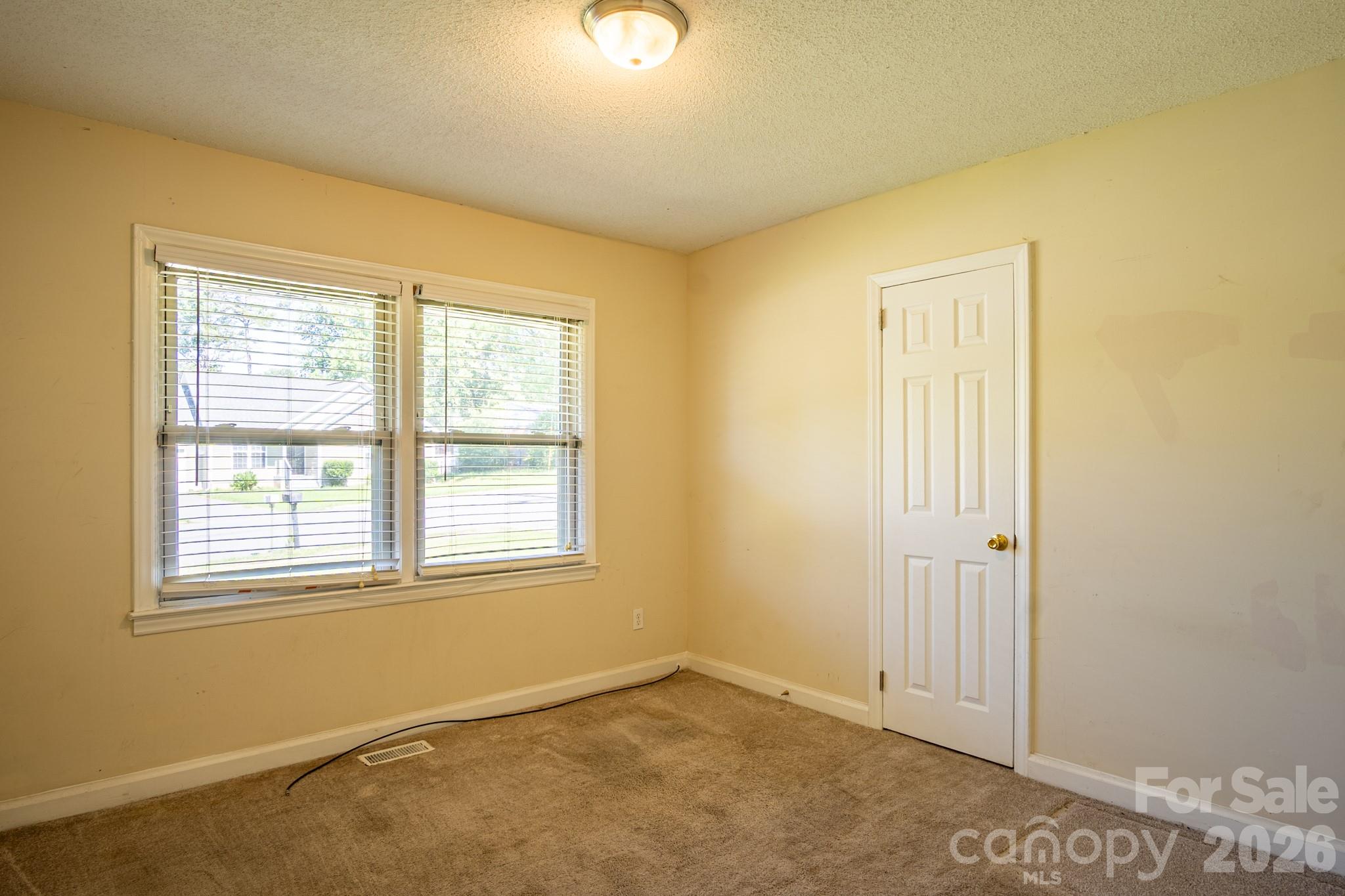 1708 Belmar Drive — Gastonia