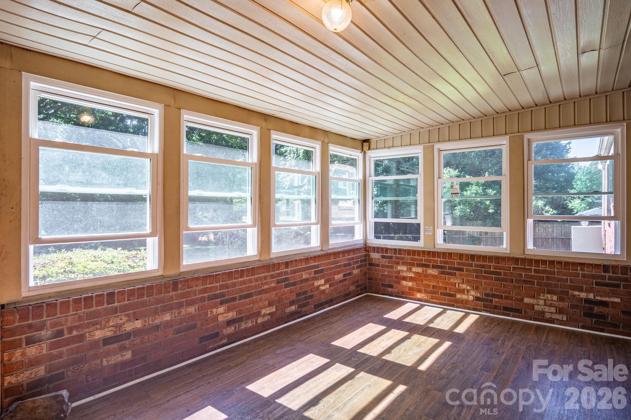 1708 Belmar Drive — Gastonia