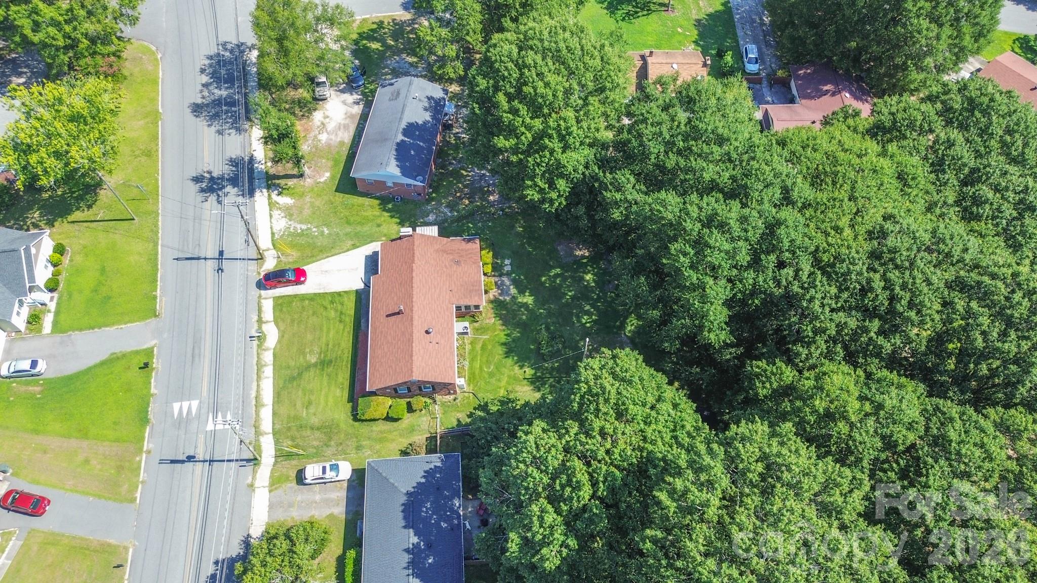 1708 Belmar Drive — Gastonia
