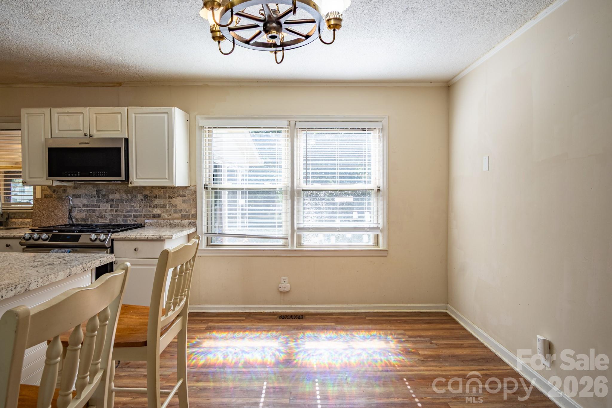 1708 Belmar Drive — Gastonia