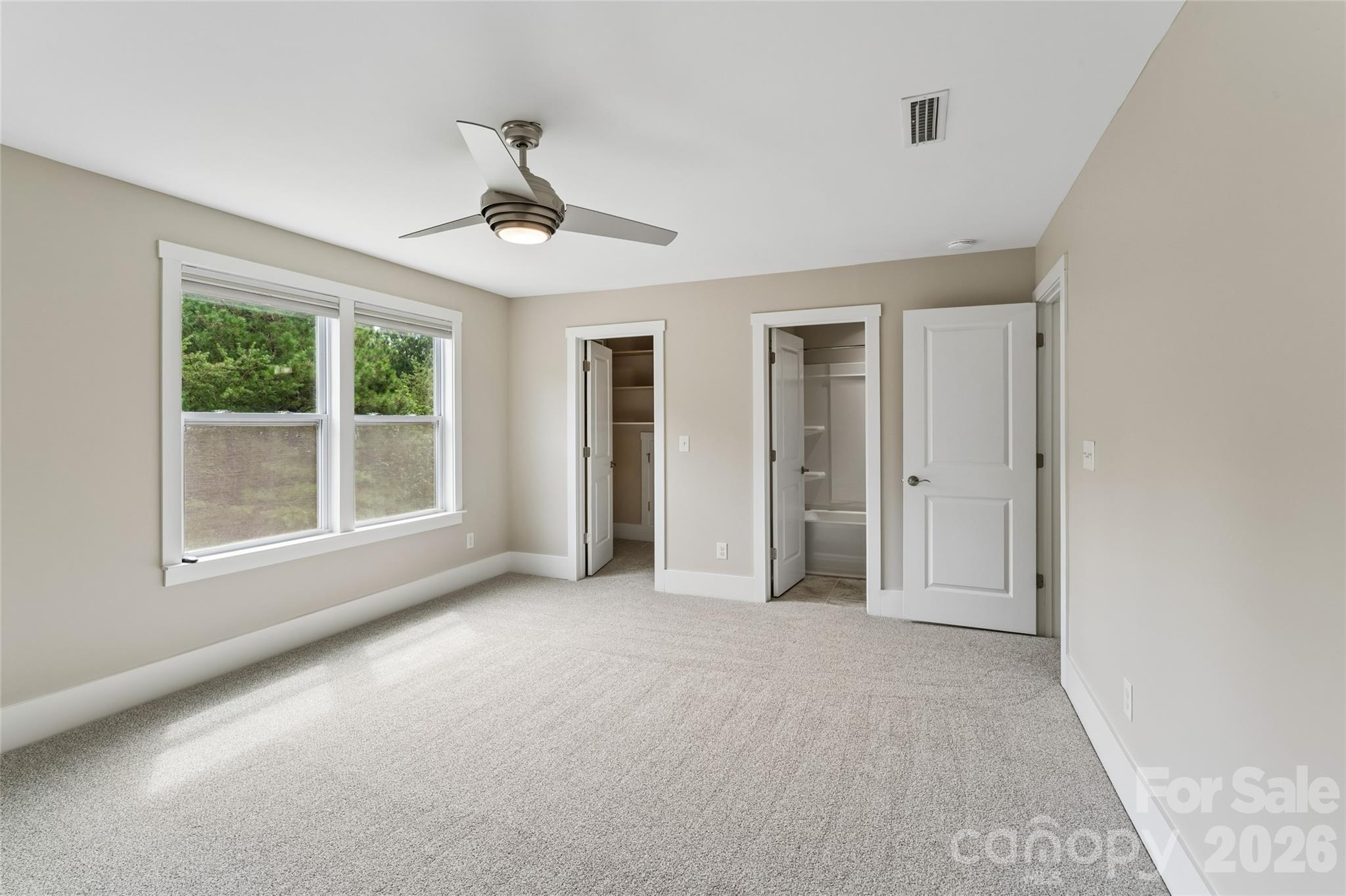 10177 Lakeshore Drive — Lancaster
