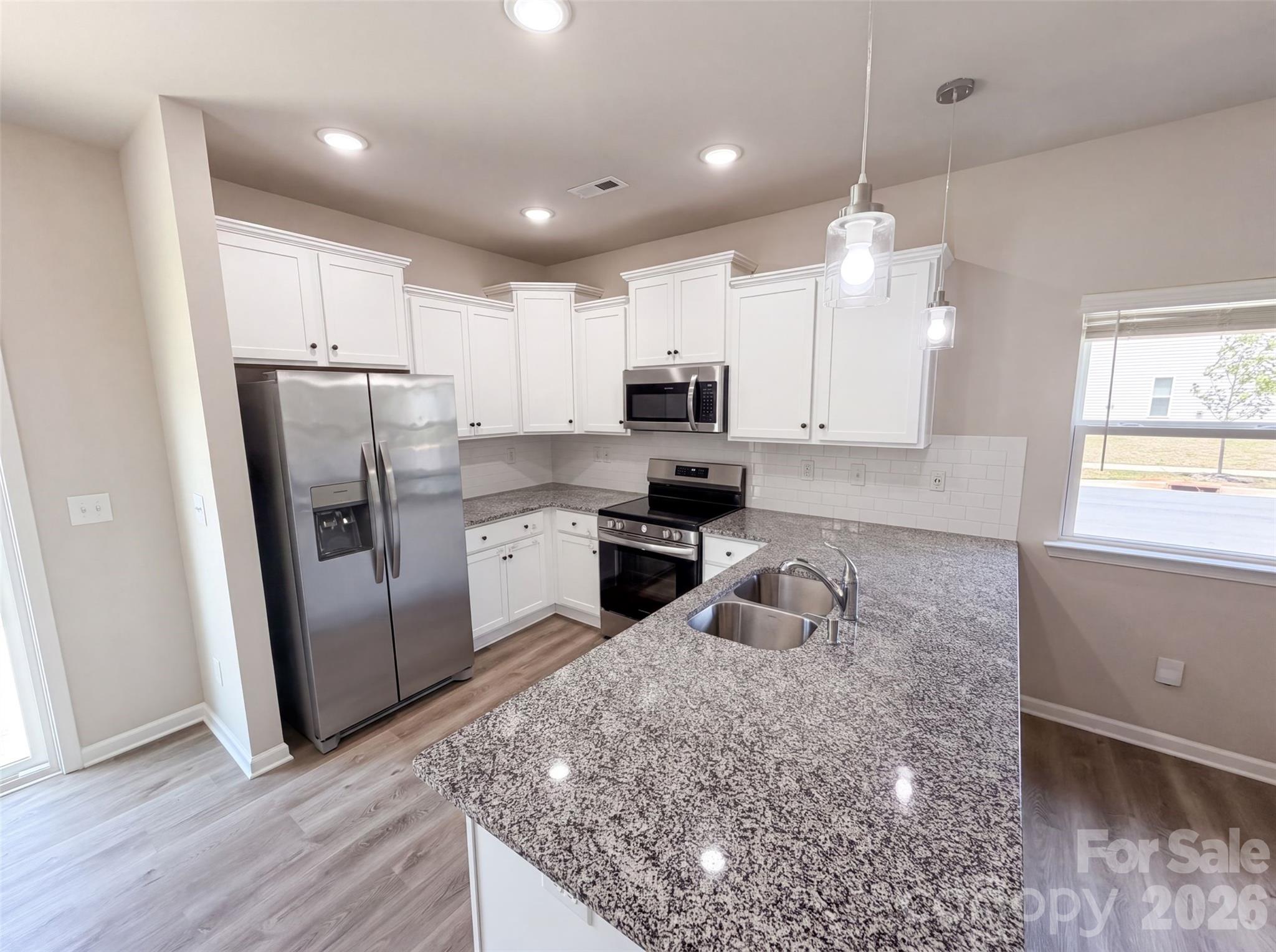 4104 Stoneygreen Lane — Charlotte