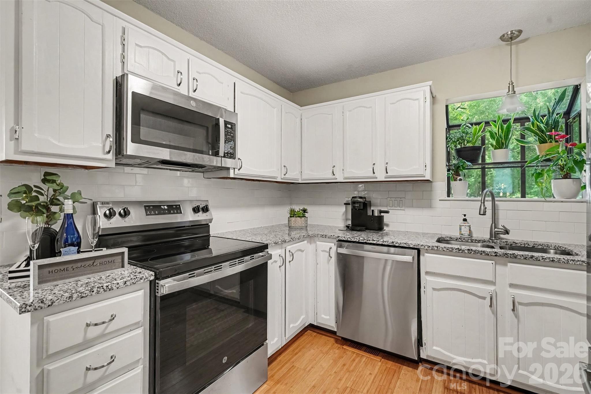 9013 St Croix Lane — Charlotte