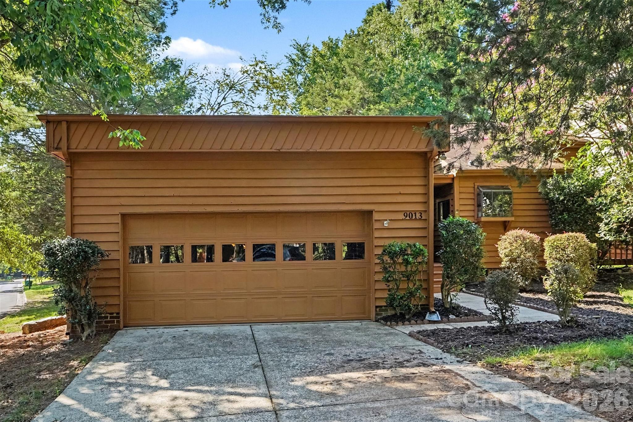 9013 St Croix Lane — Charlotte