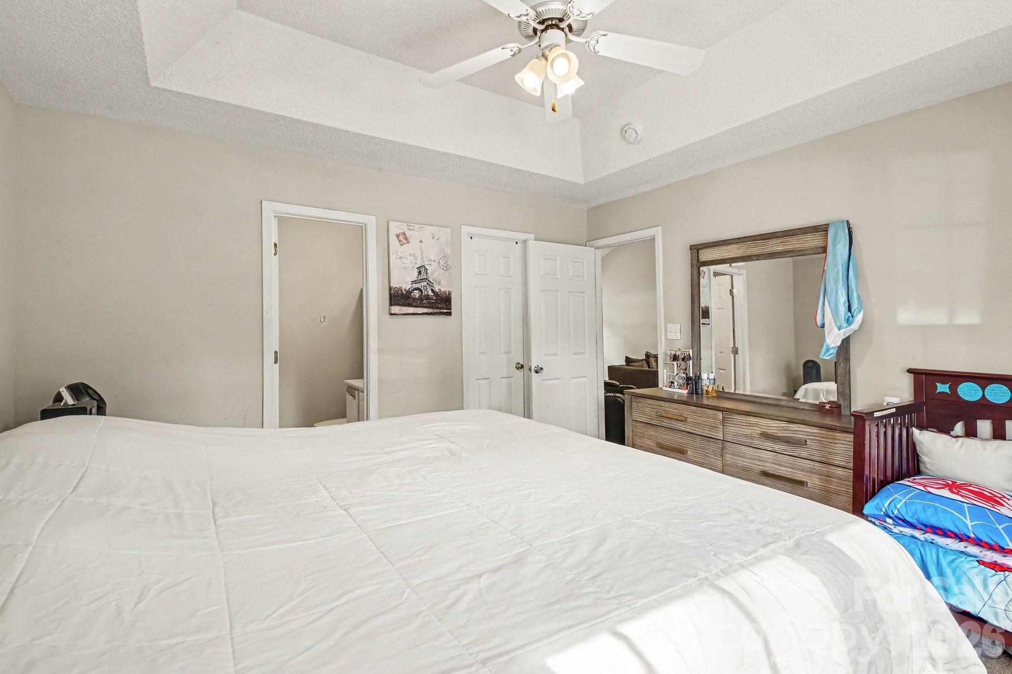 1240 Log Cabin Road — Charlotte
