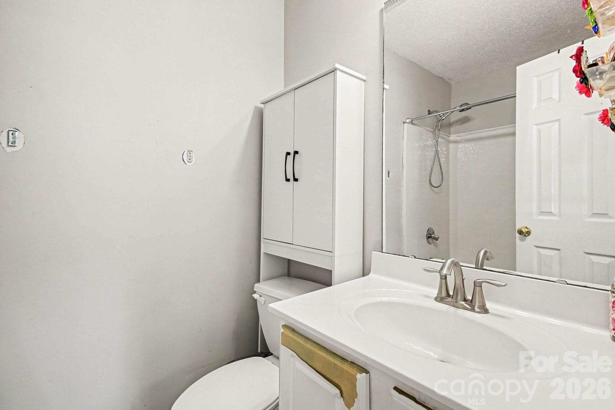 1240 Log Cabin Road — Charlotte