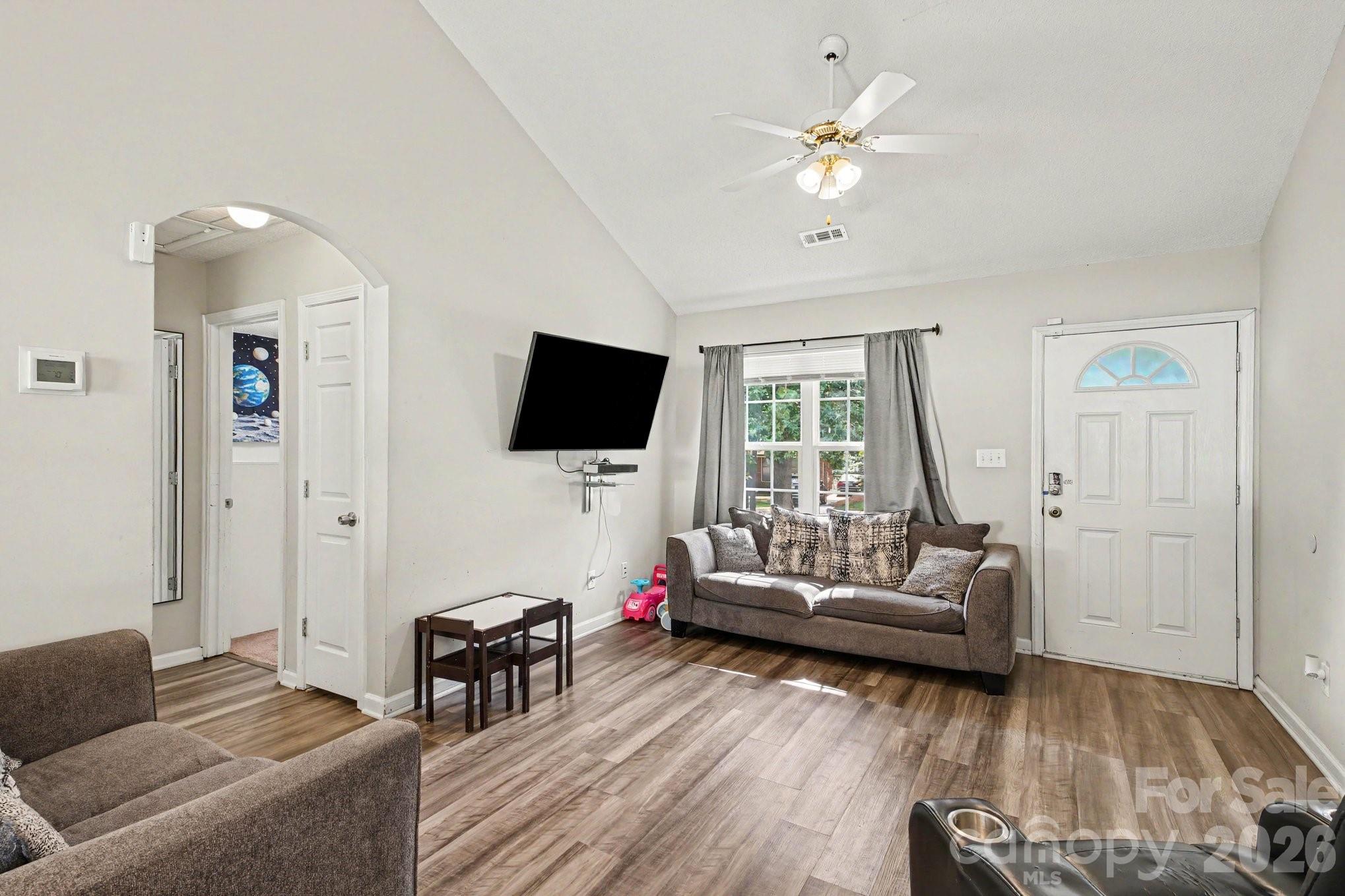 1240 Log Cabin Road — Charlotte