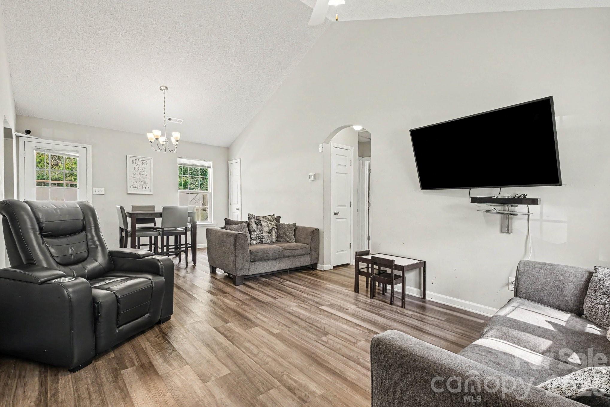 1240 Log Cabin Road — Charlotte
