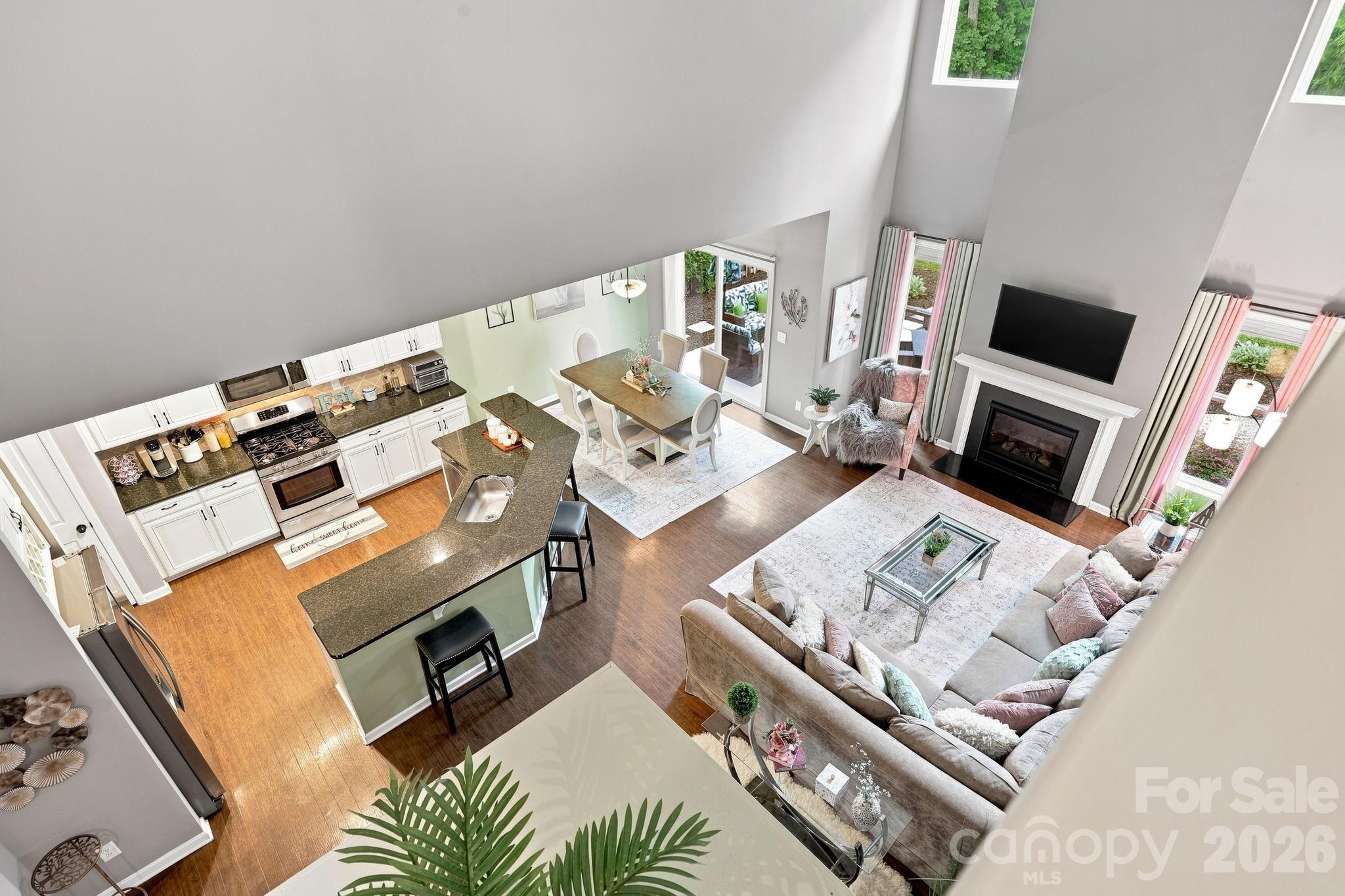 608 Augustus Lane — Mount Holly