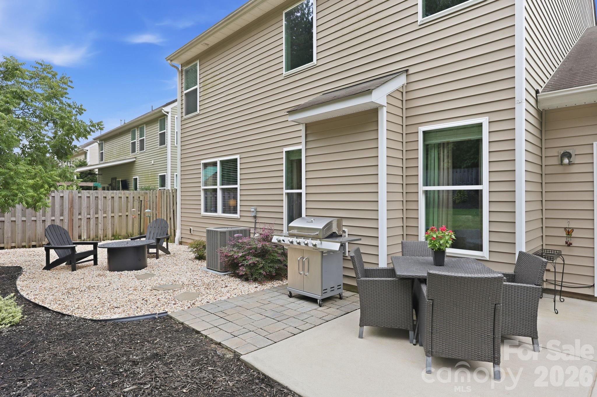 608 Augustus Lane — Mount Holly