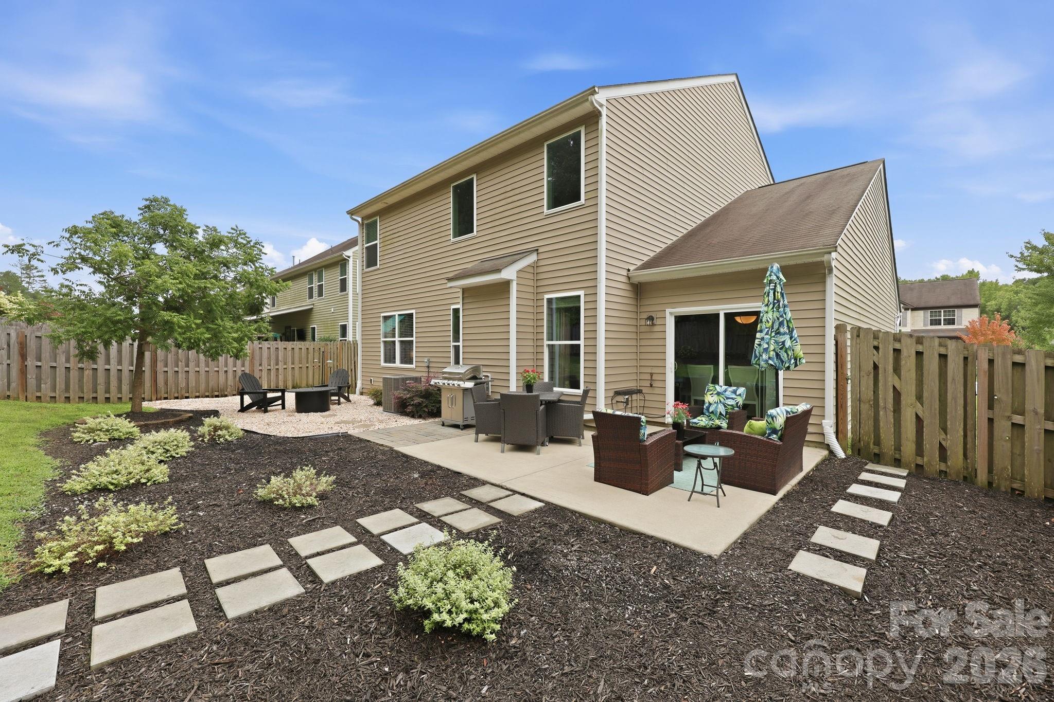 608 Augustus Lane — Mount Holly