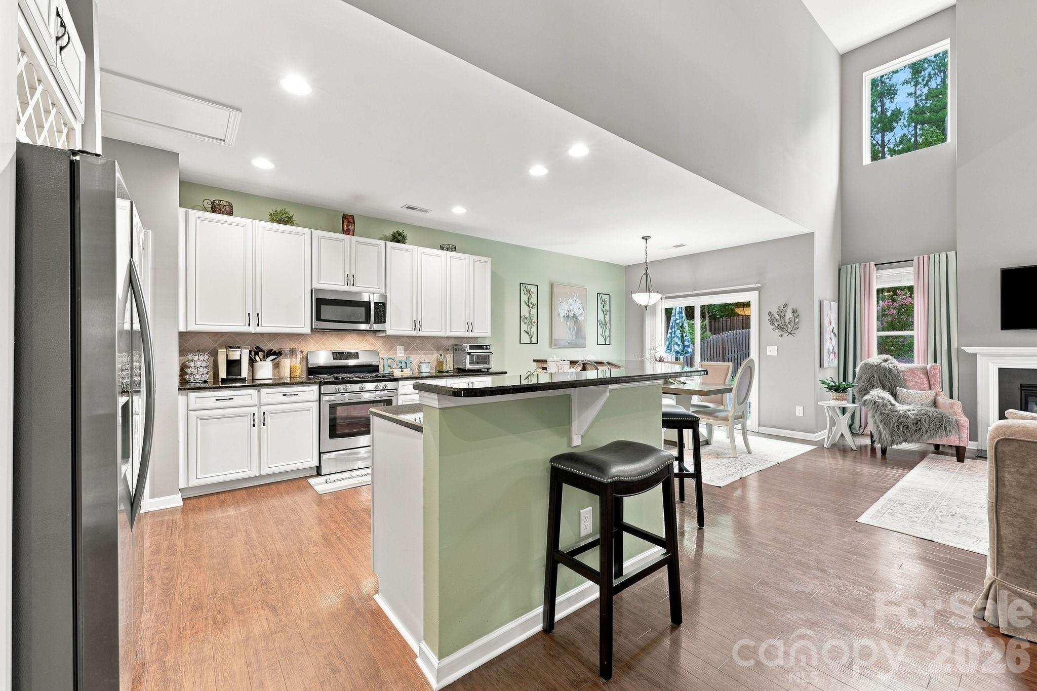 608 Augustus Lane — Mount Holly