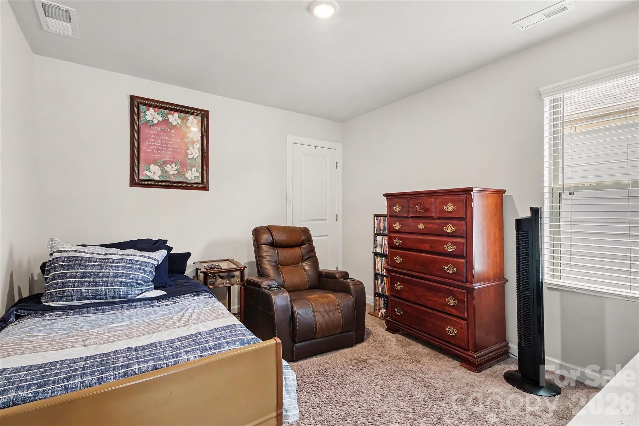 11822 Midnight Way — Huntersville