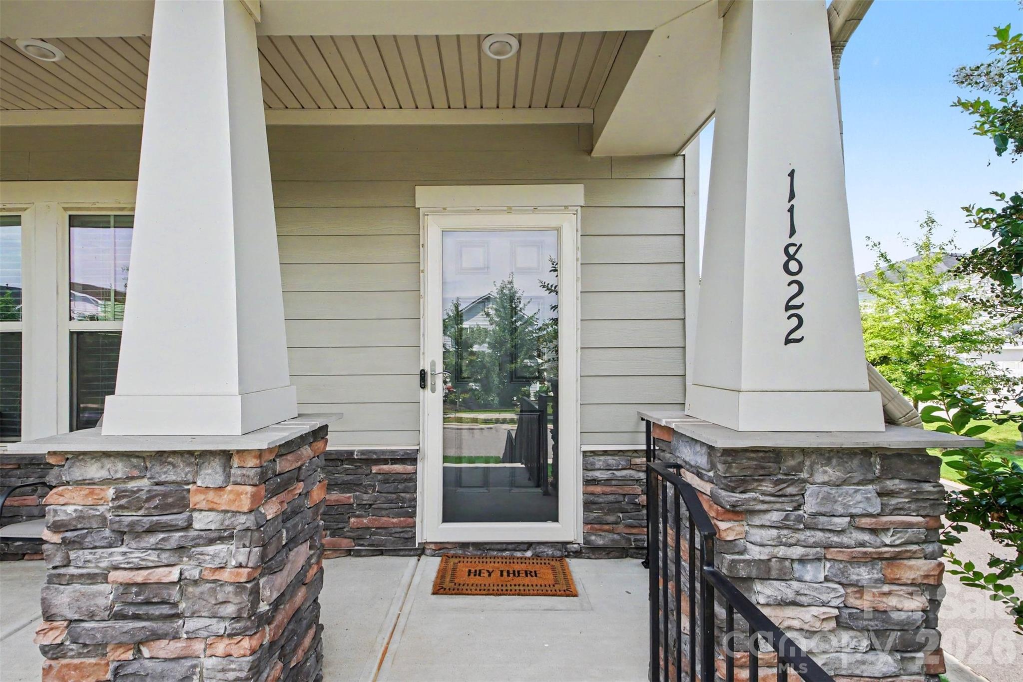 11822 Midnight Way — Huntersville