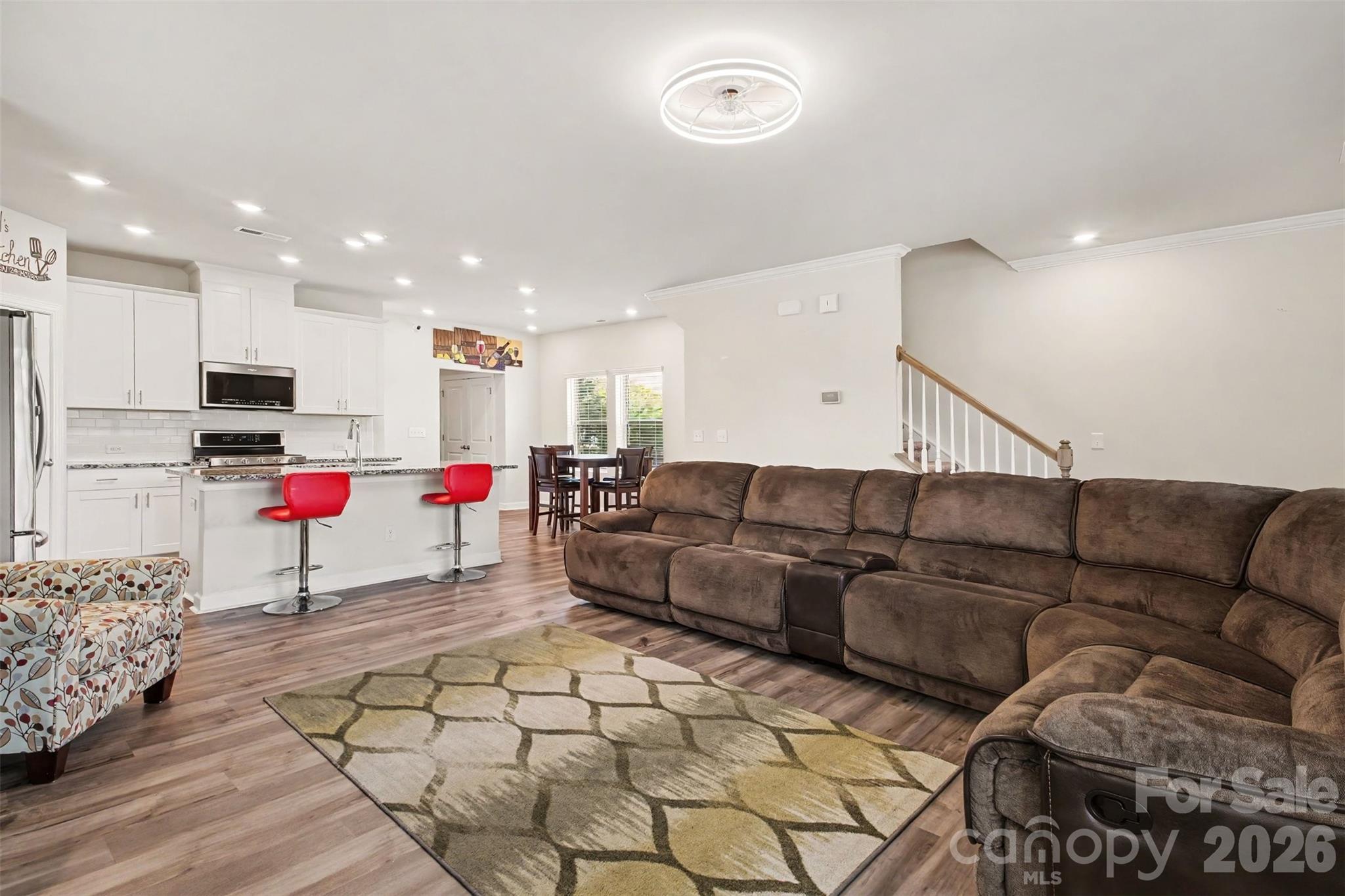 11822 Midnight Way — Huntersville