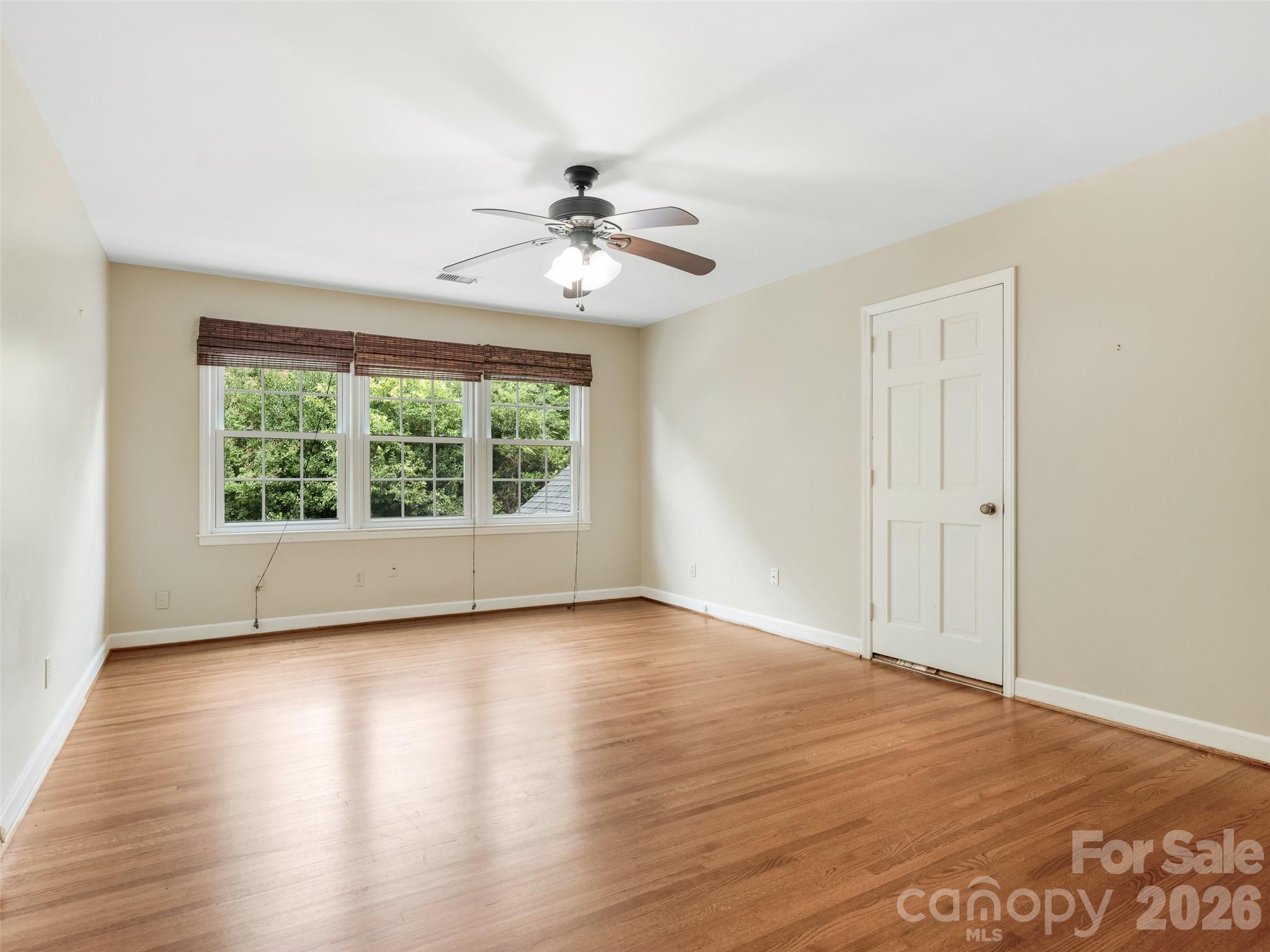 4313 Crossgate Road — Charlotte