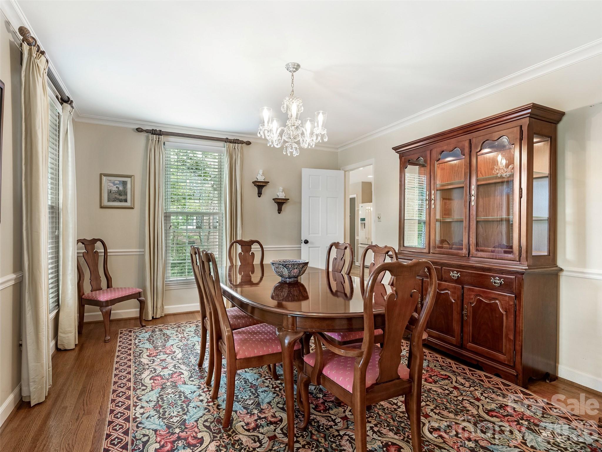 4313 Crossgate Road — Charlotte