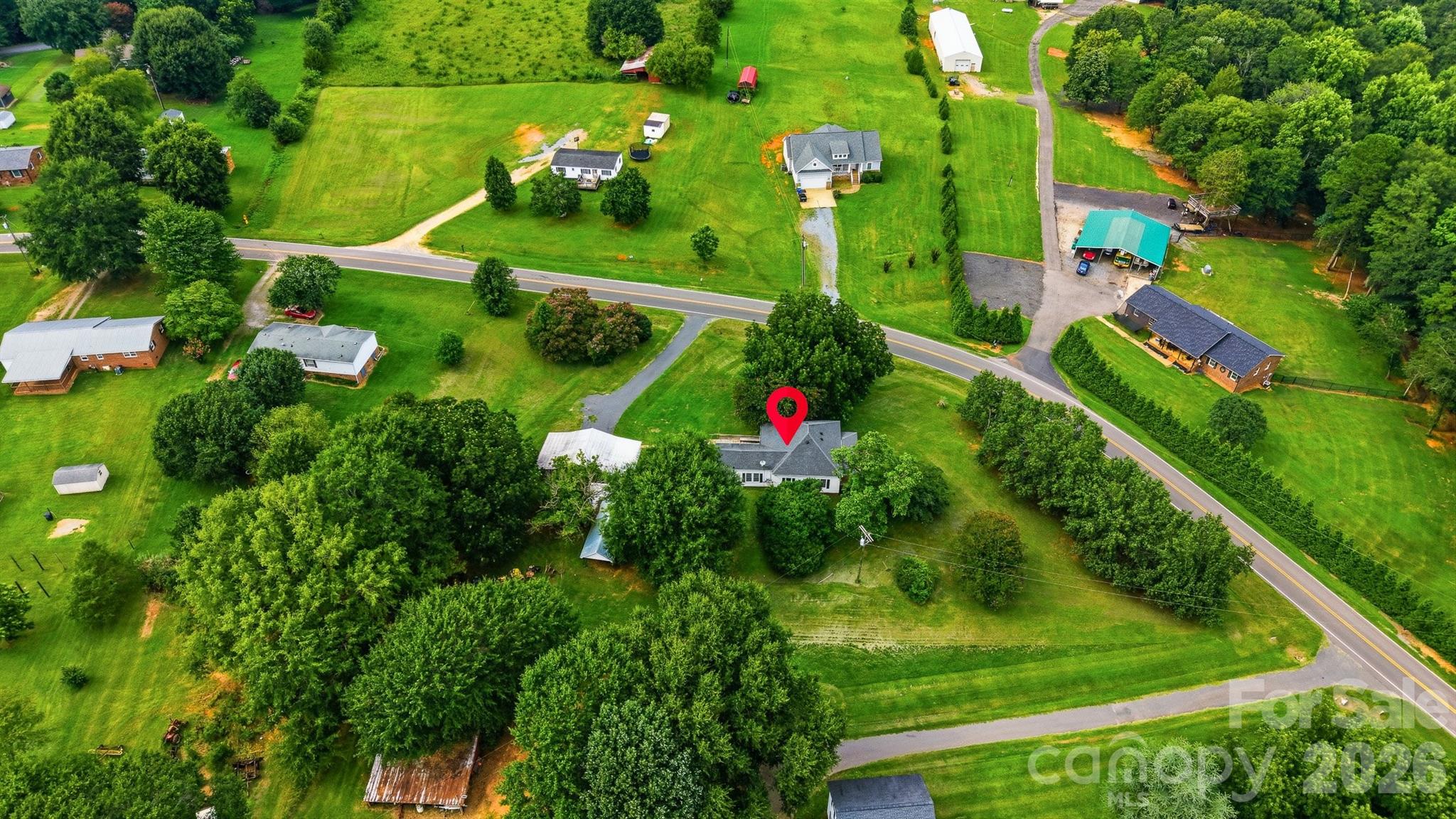 1289 Davis Road — Lincolnton