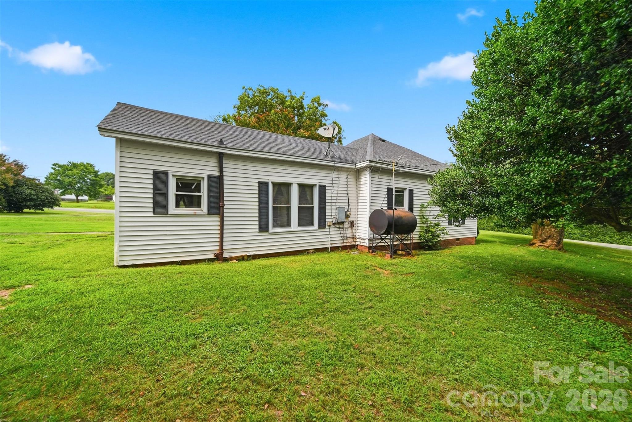 1289 Davis Road — Lincolnton