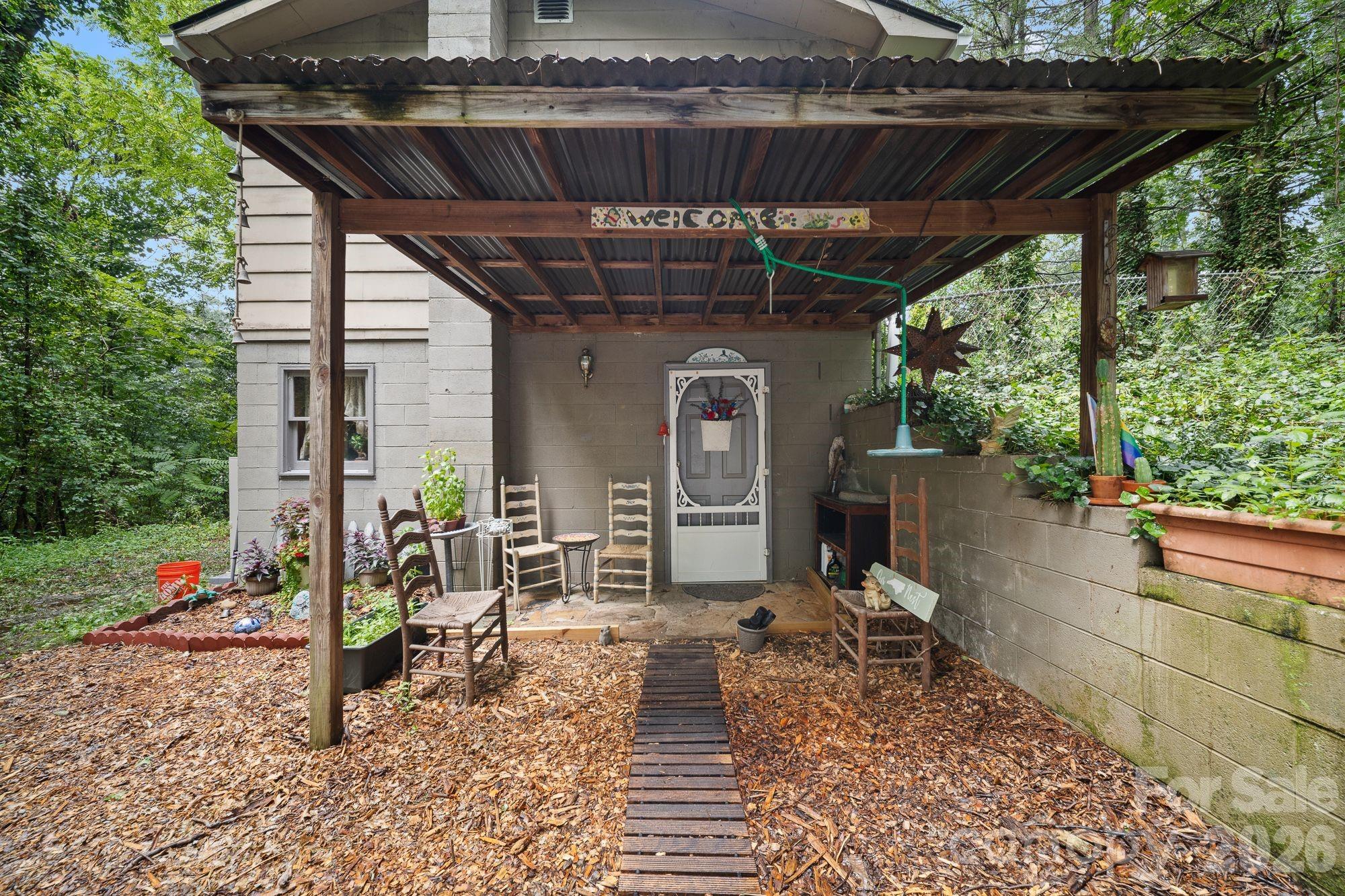 649 Monte Vista Road — Candler