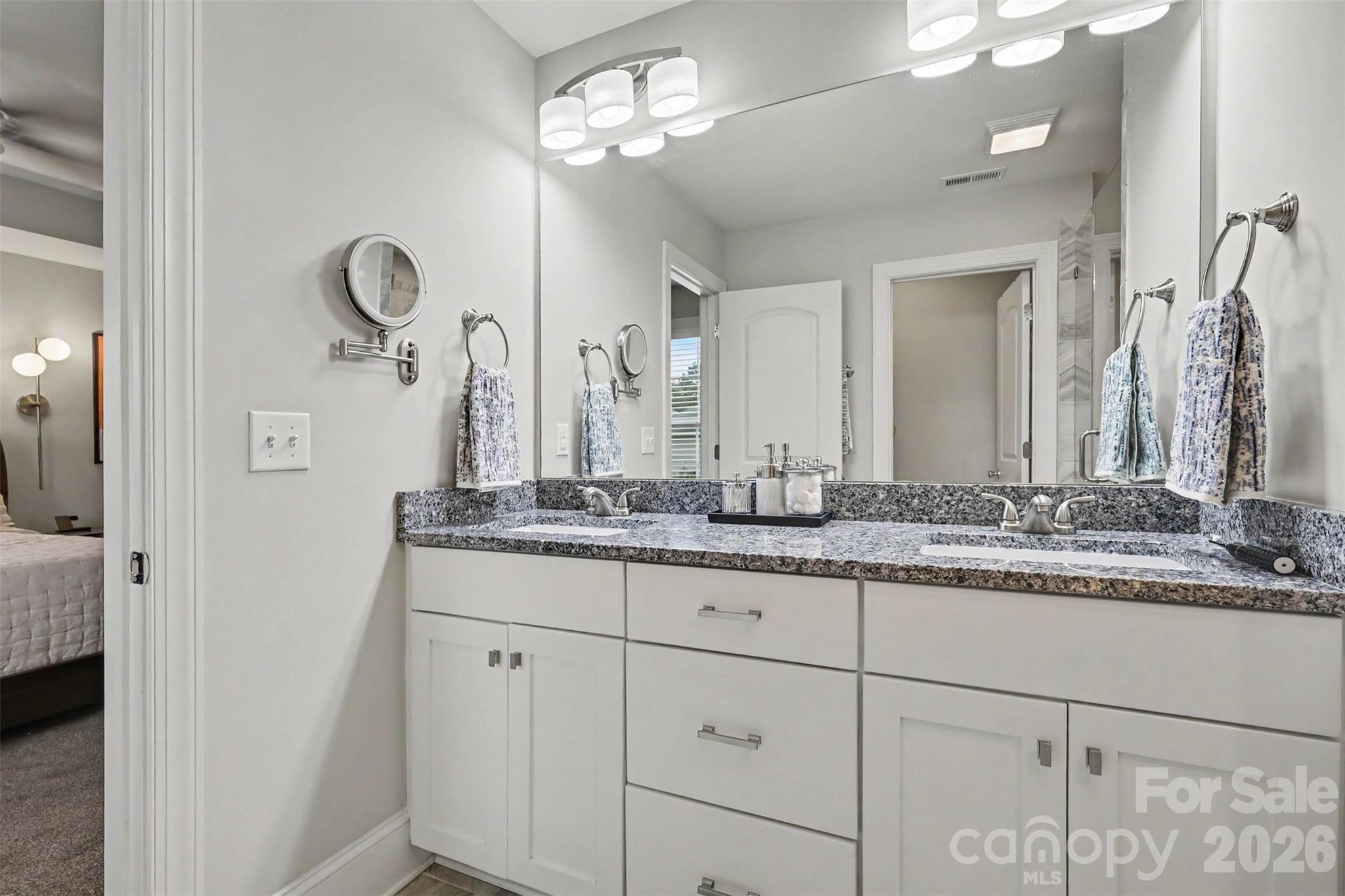 712 Robert Moses Drive — Gastonia