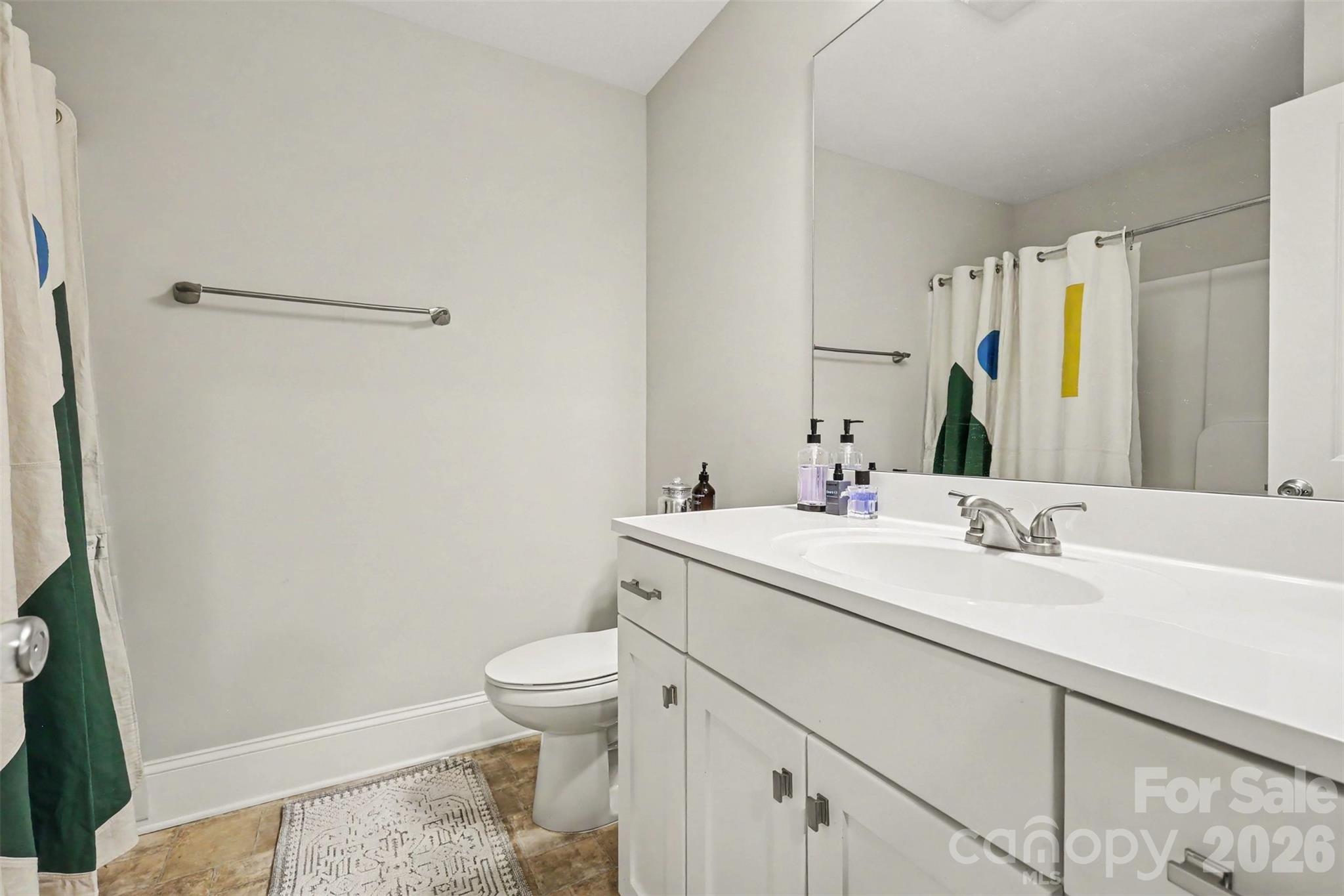 712 Robert Moses Drive — Gastonia
