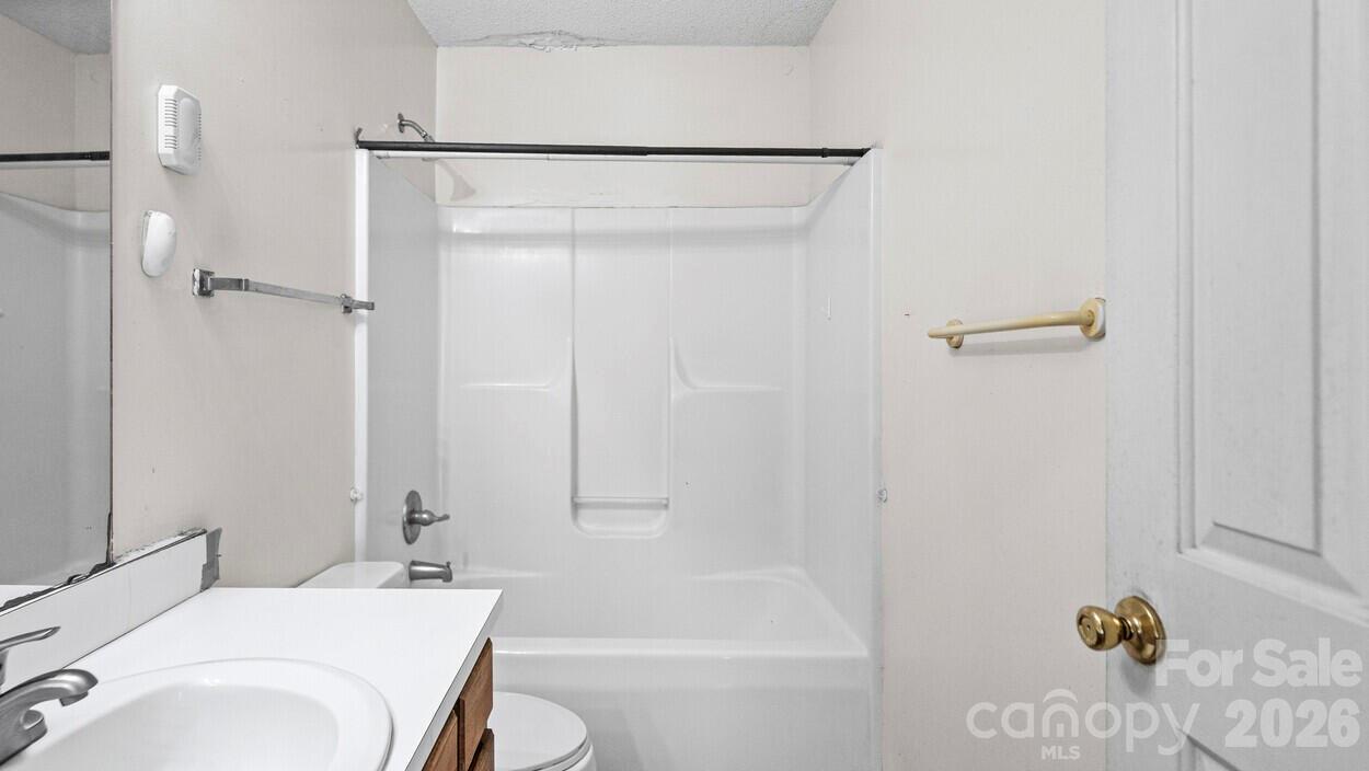 6224 Cottageville Lane — Charlotte