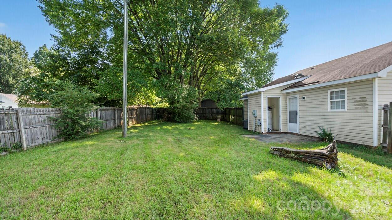 6224 Cottageville Lane — Charlotte