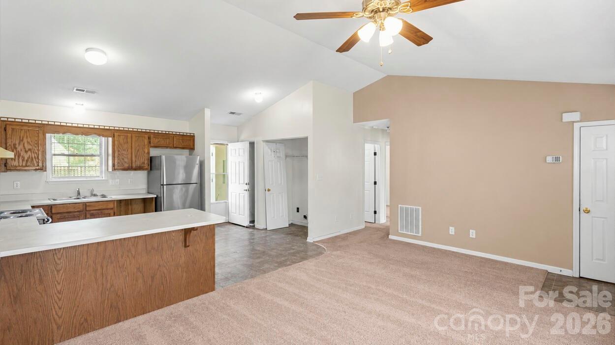 6224 Cottageville Lane — Charlotte