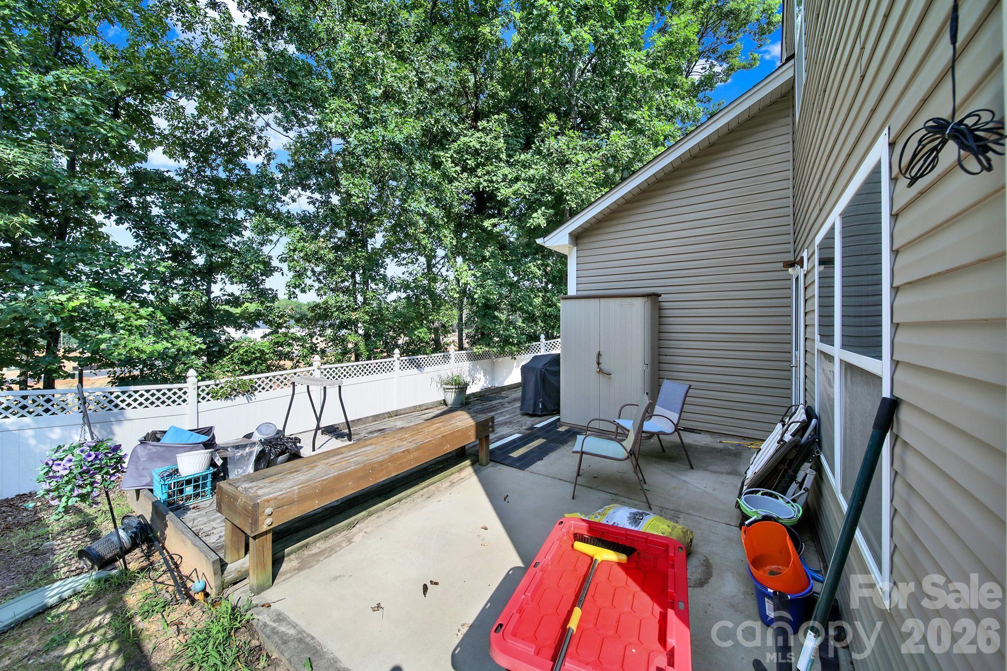 2748 Bramble Ridge Court — Charlotte