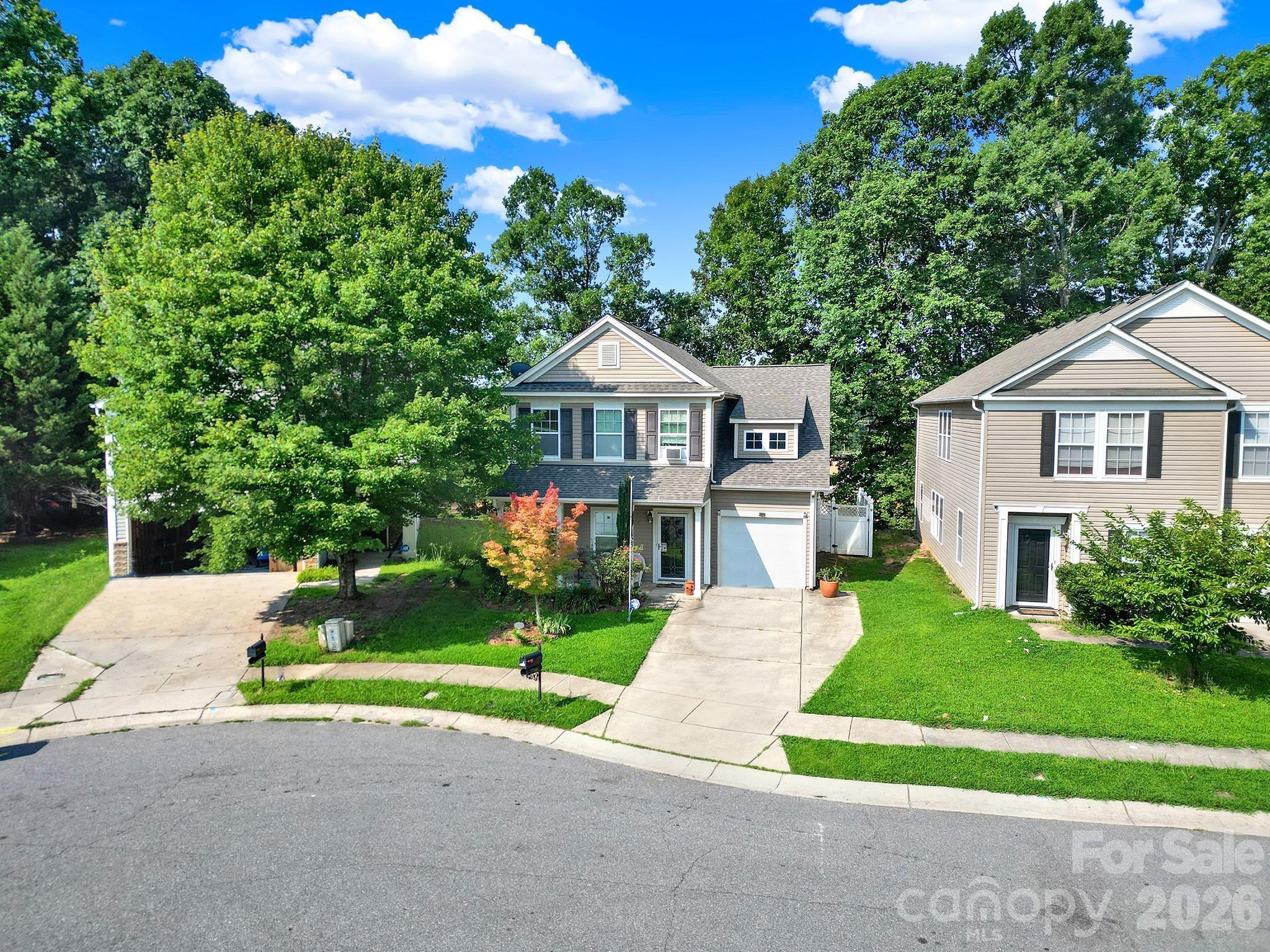 2748 Bramble Ridge Court — Charlotte