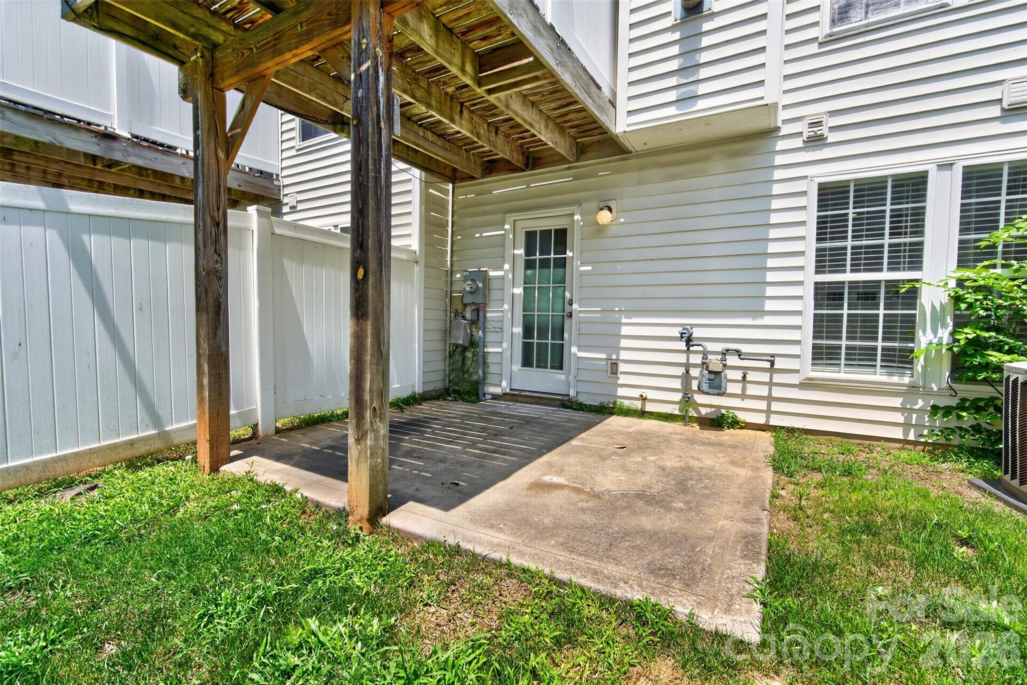 12312 Verdant Court — Charlotte