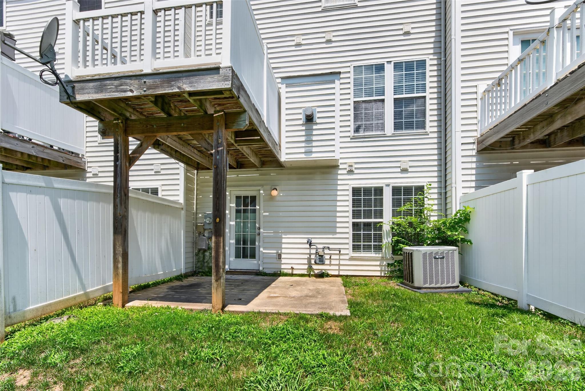 12312 Verdant Court — Charlotte