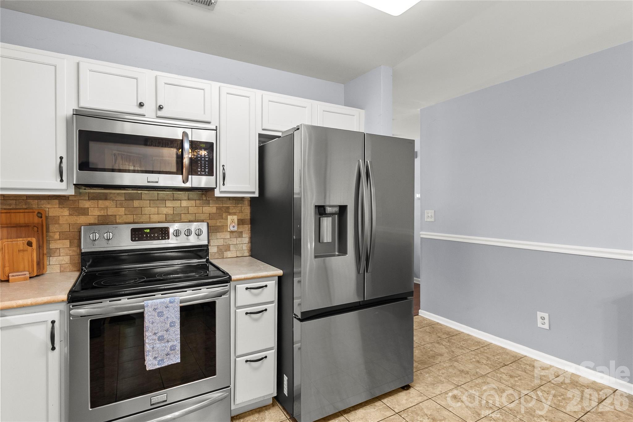 200 Autumn Woods Boulevard — Mount Holly