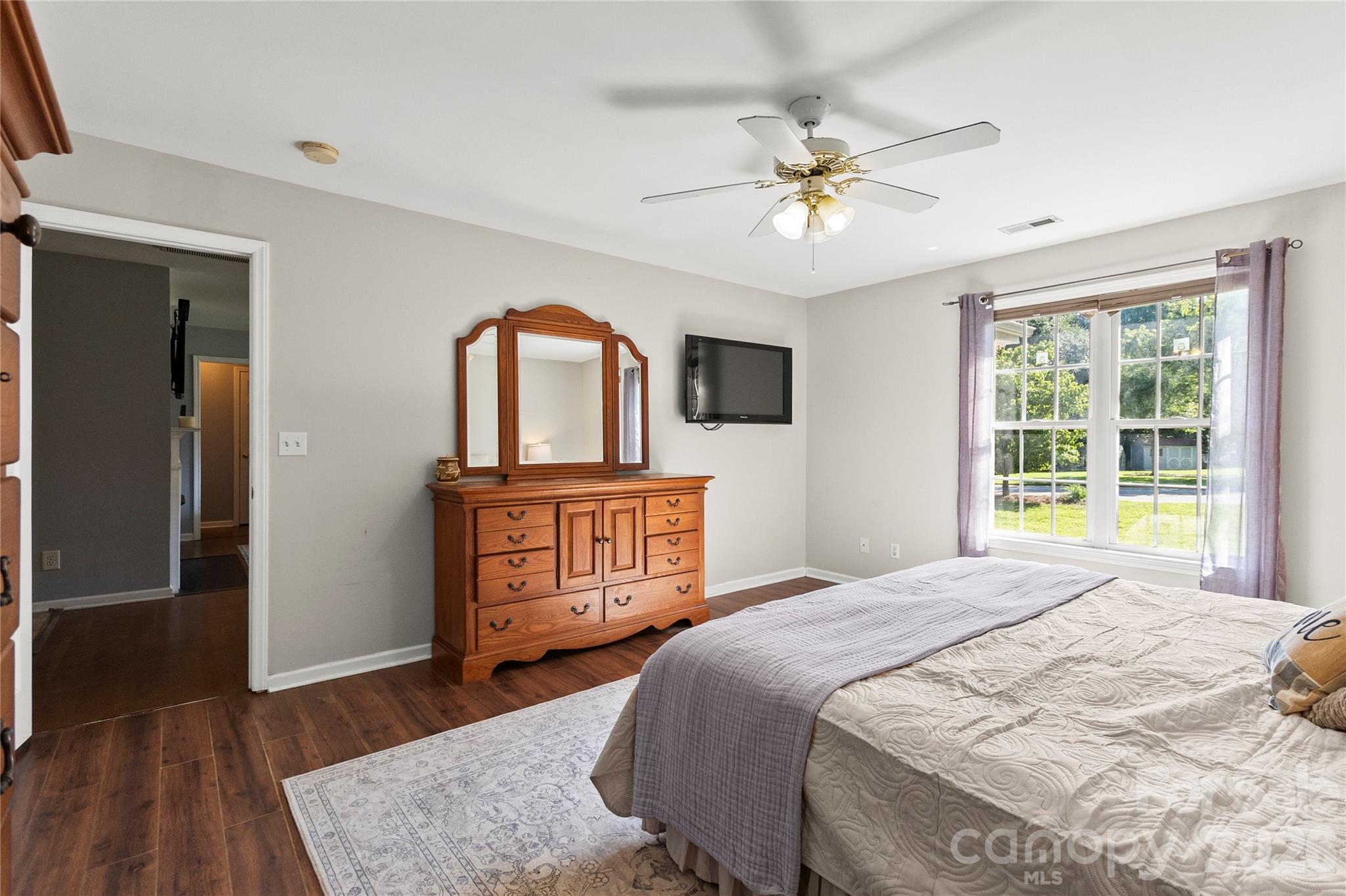 200 Autumn Woods Boulevard — Mount Holly