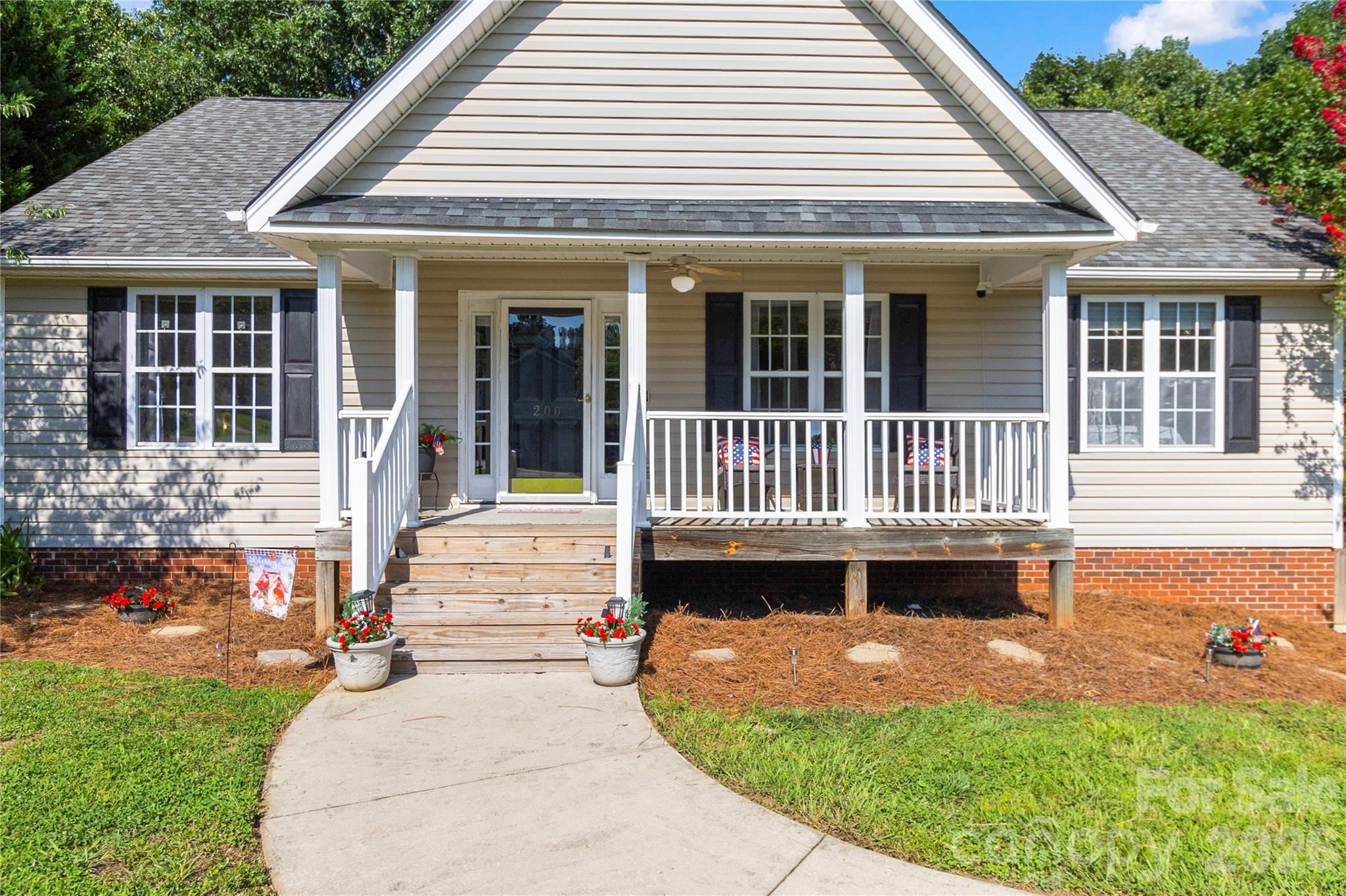200 Autumn Woods Boulevard — Mount Holly